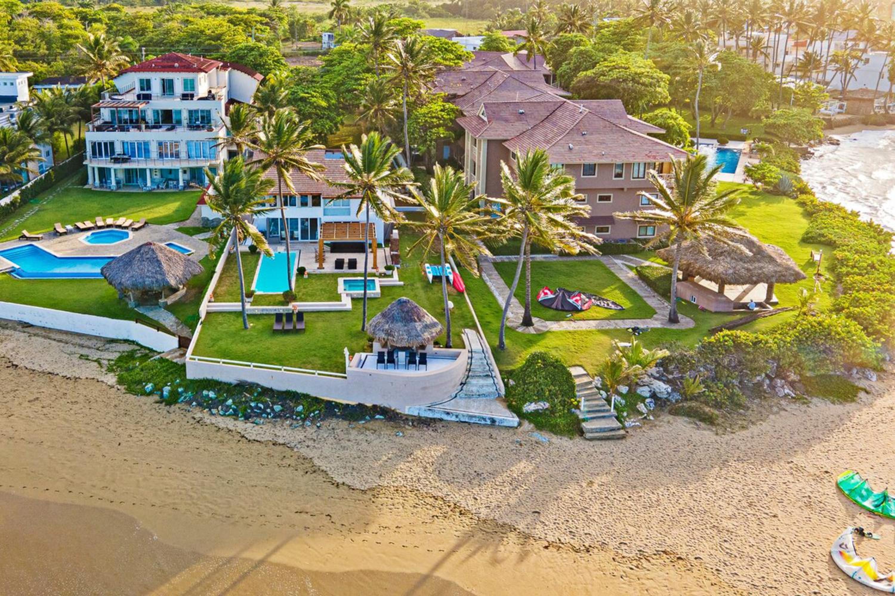 Modern and comfortable beachfront villa in Cabarete