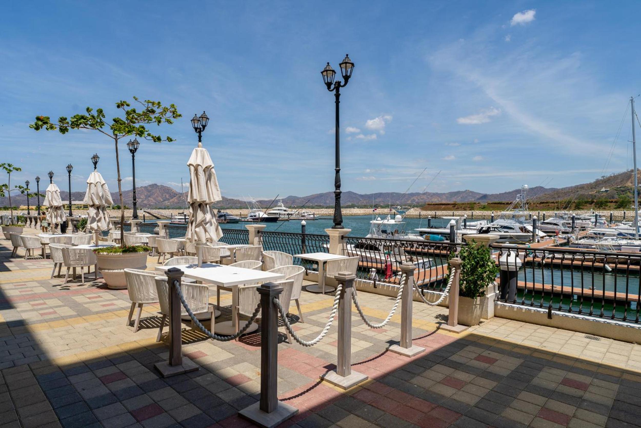 Flamingo Marina- Luxury Cozy Sea View Studio