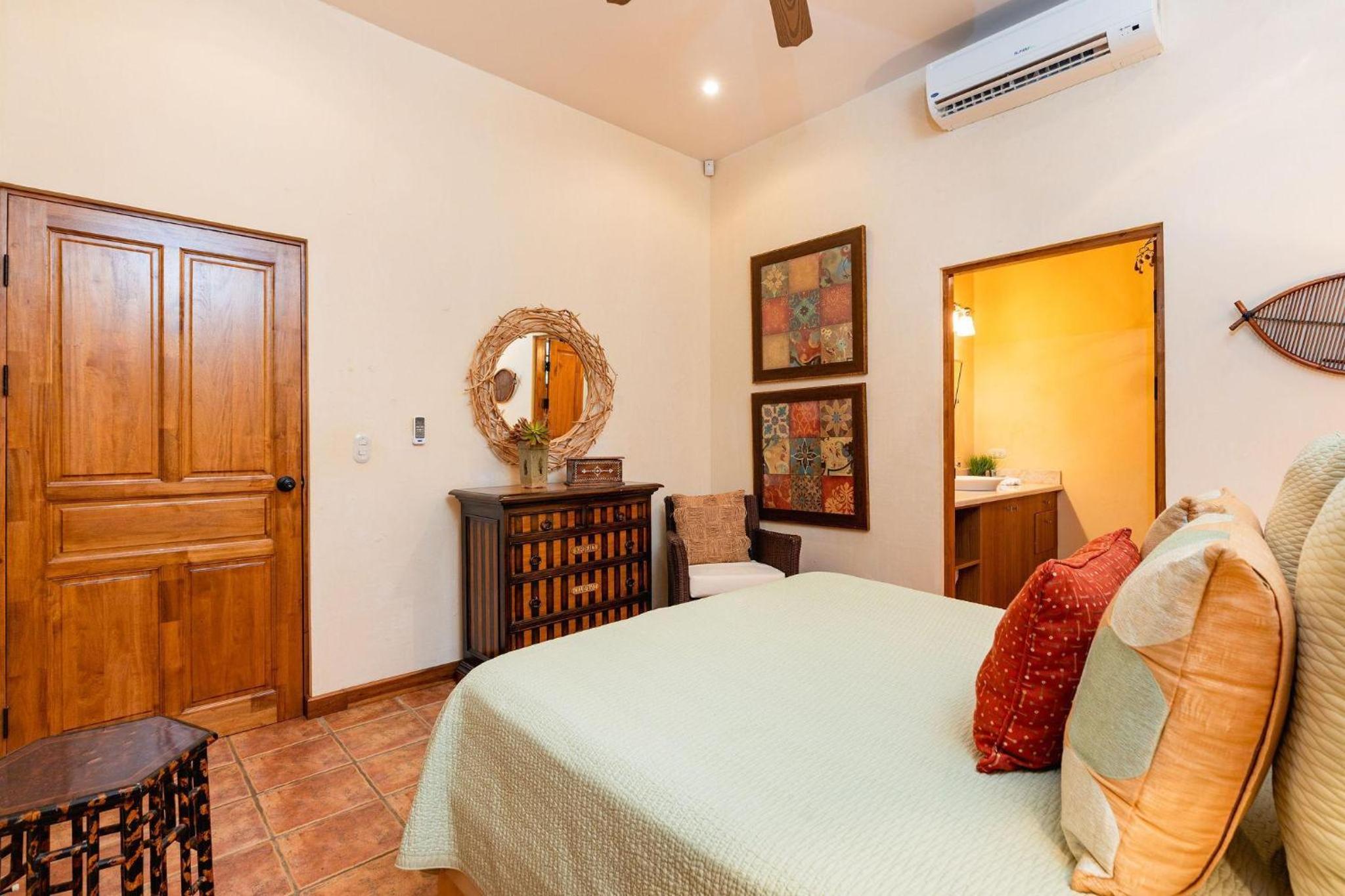 Casa Rosa- Luxury Ocean View 3 Bedroom Home