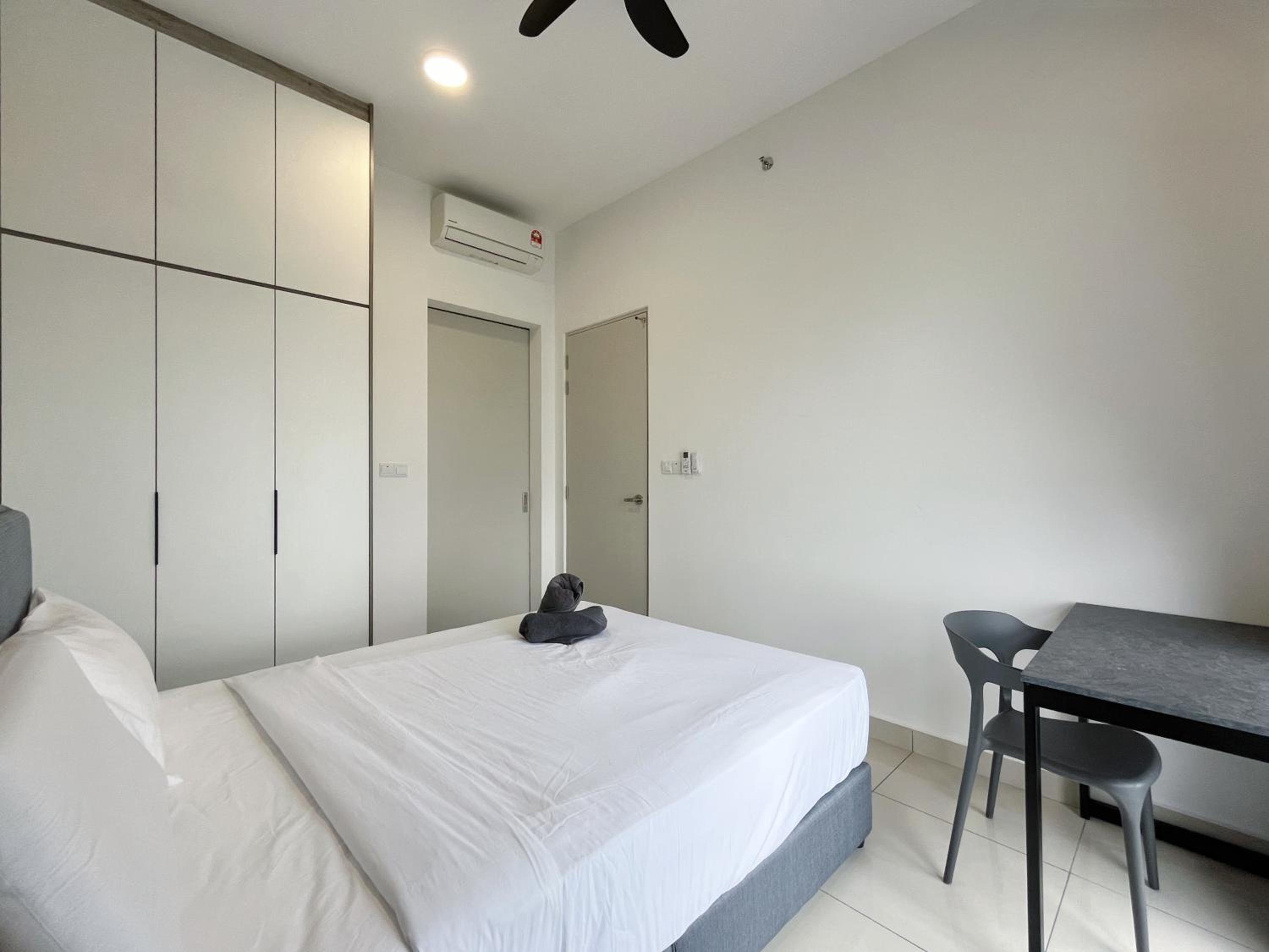 NJ Homestay AT TRION, KL