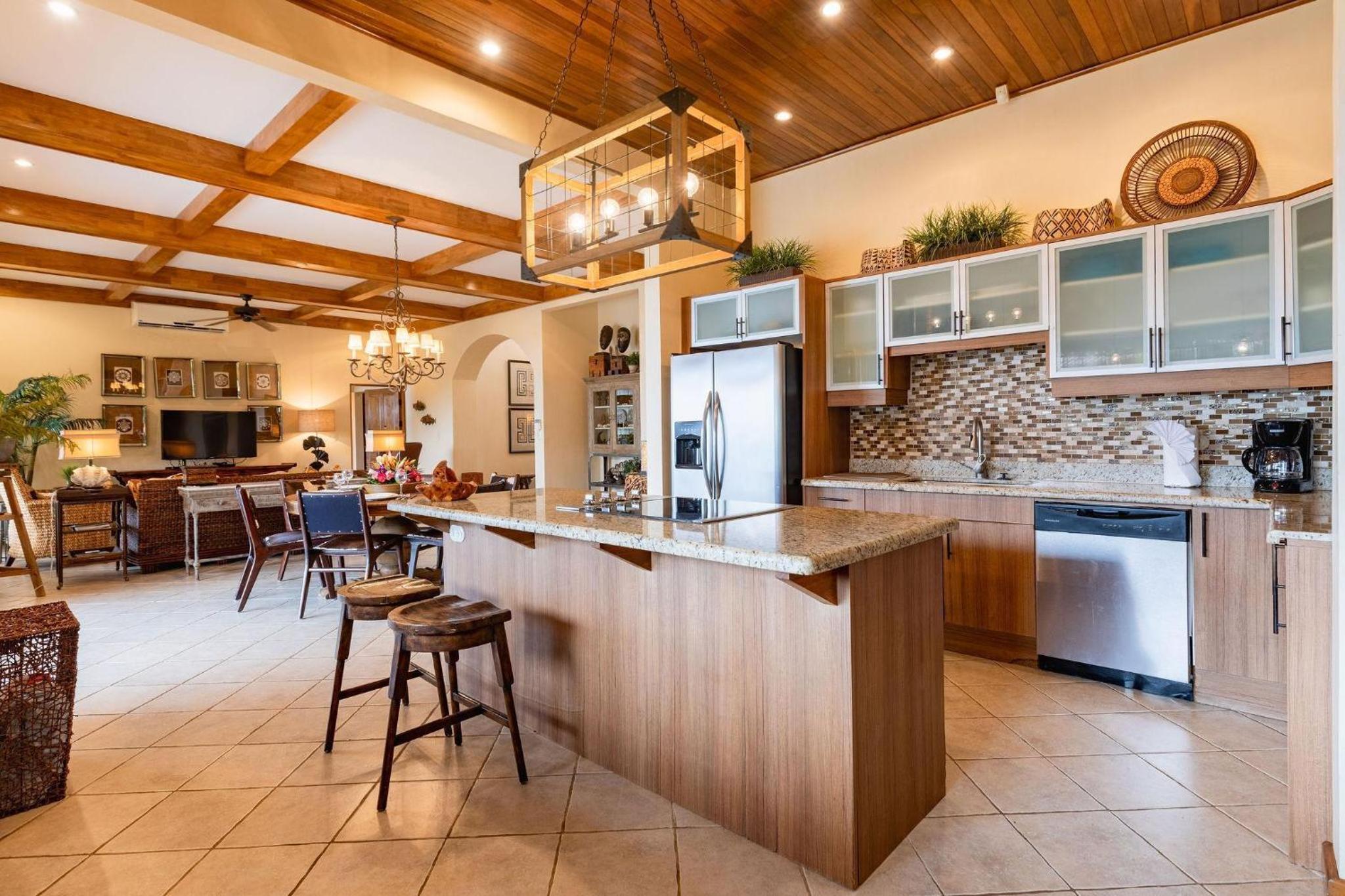 Casa Rosa- Luxury Ocean View 3 Bedroom Home