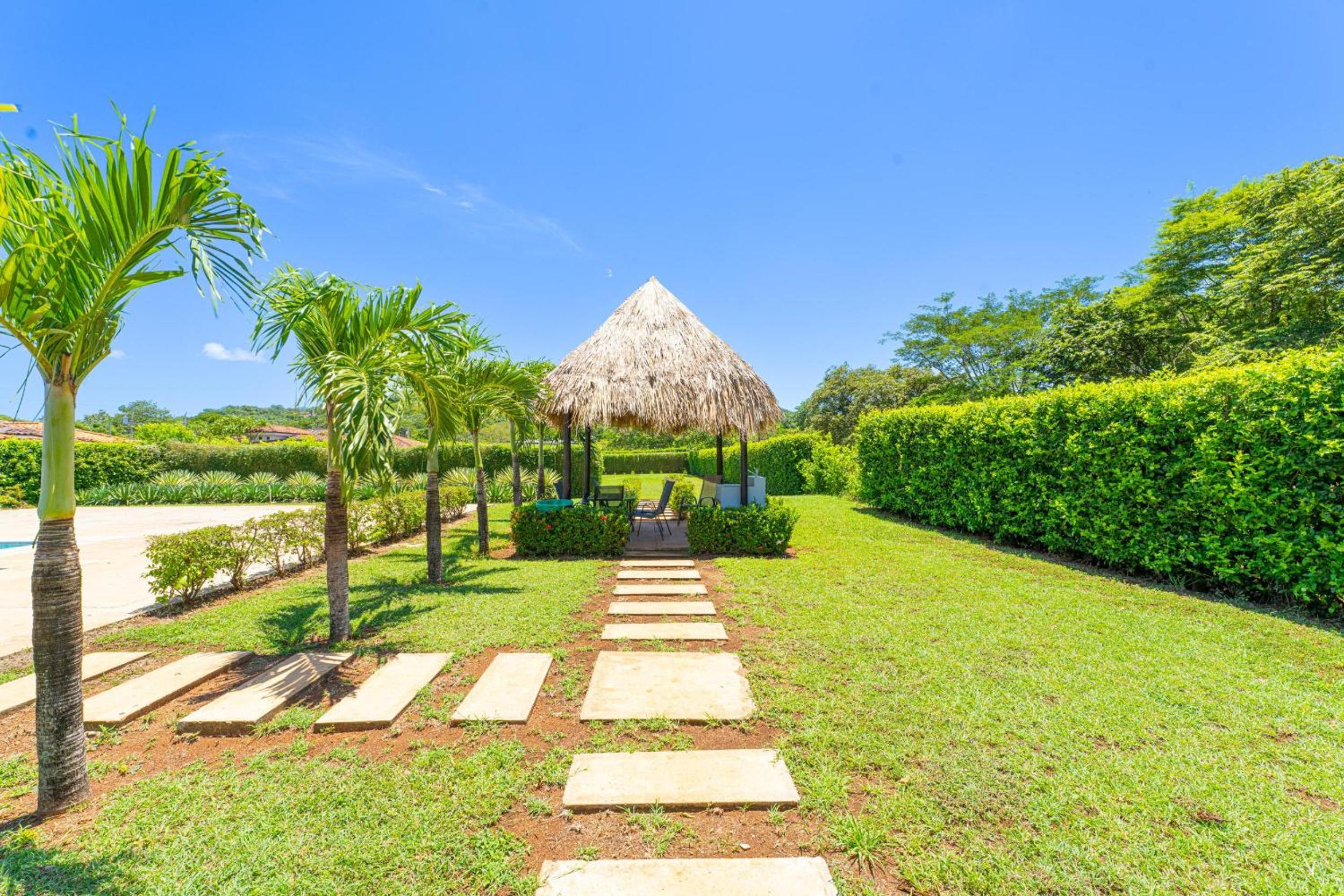 Casa Callie- 3 Bedroom House With Pool