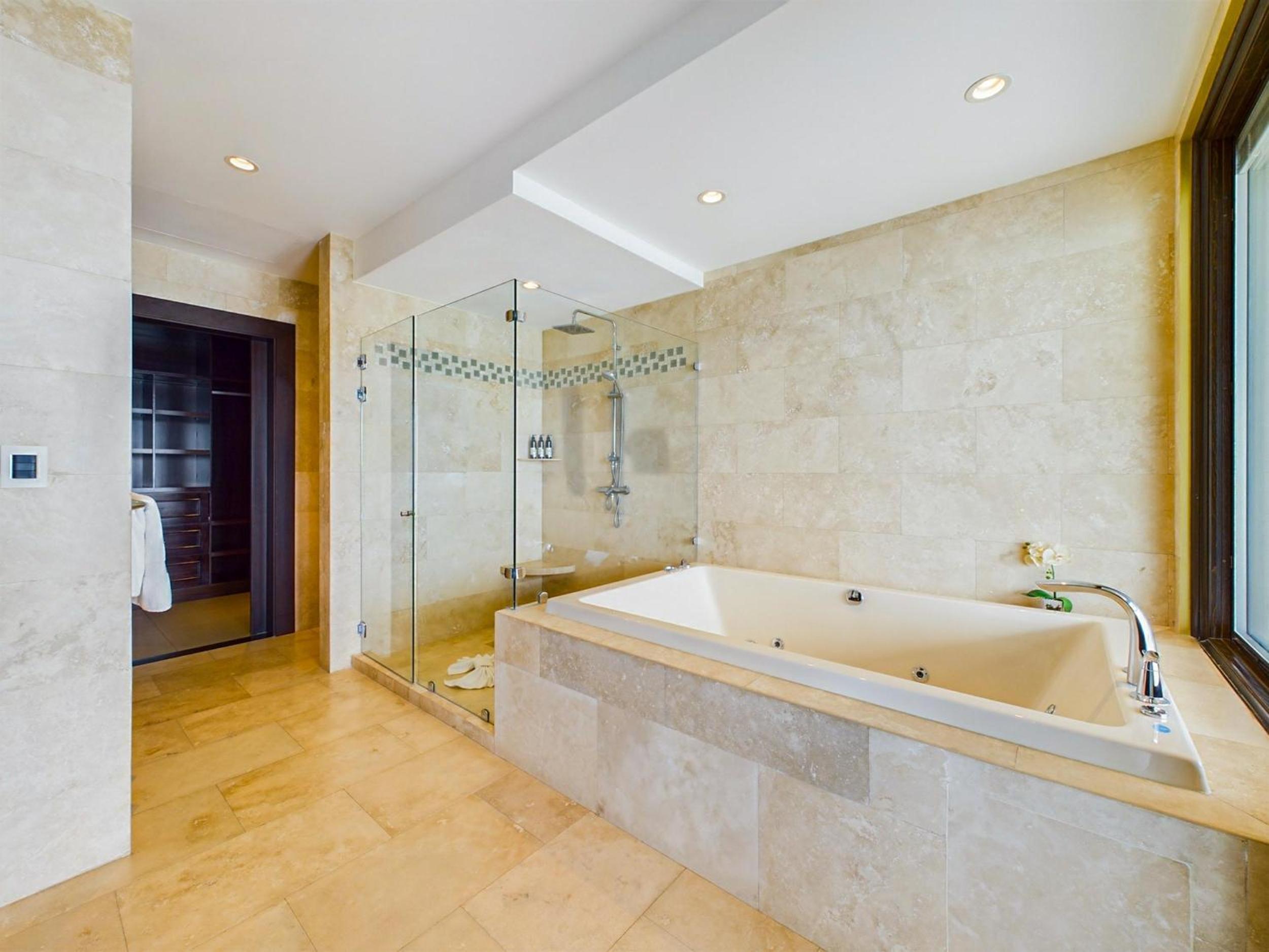 360 Splendor 310 Ocean View 3Br Breakfast