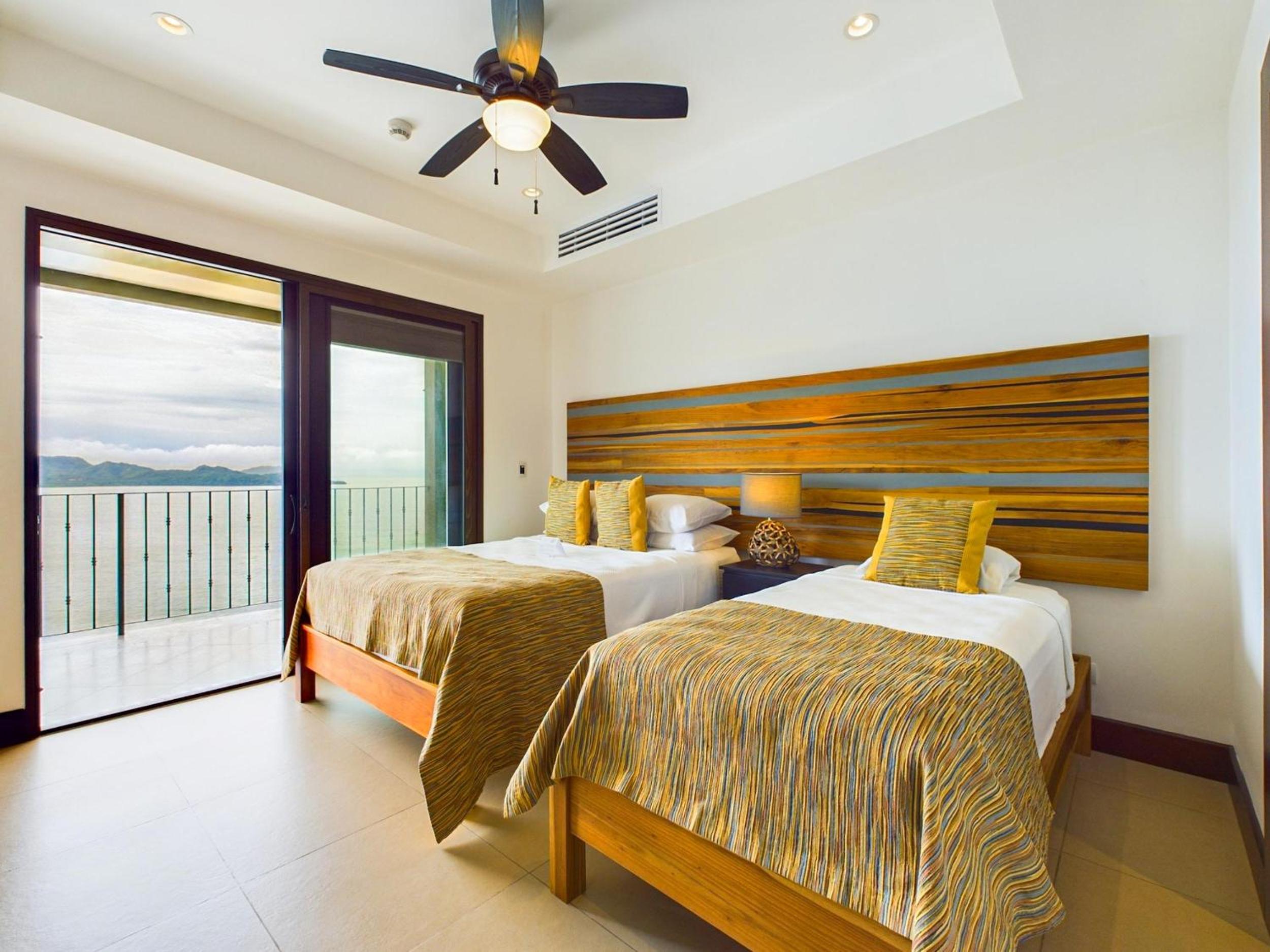 360 Splendor 310 Ocean View 3Br Breakfast