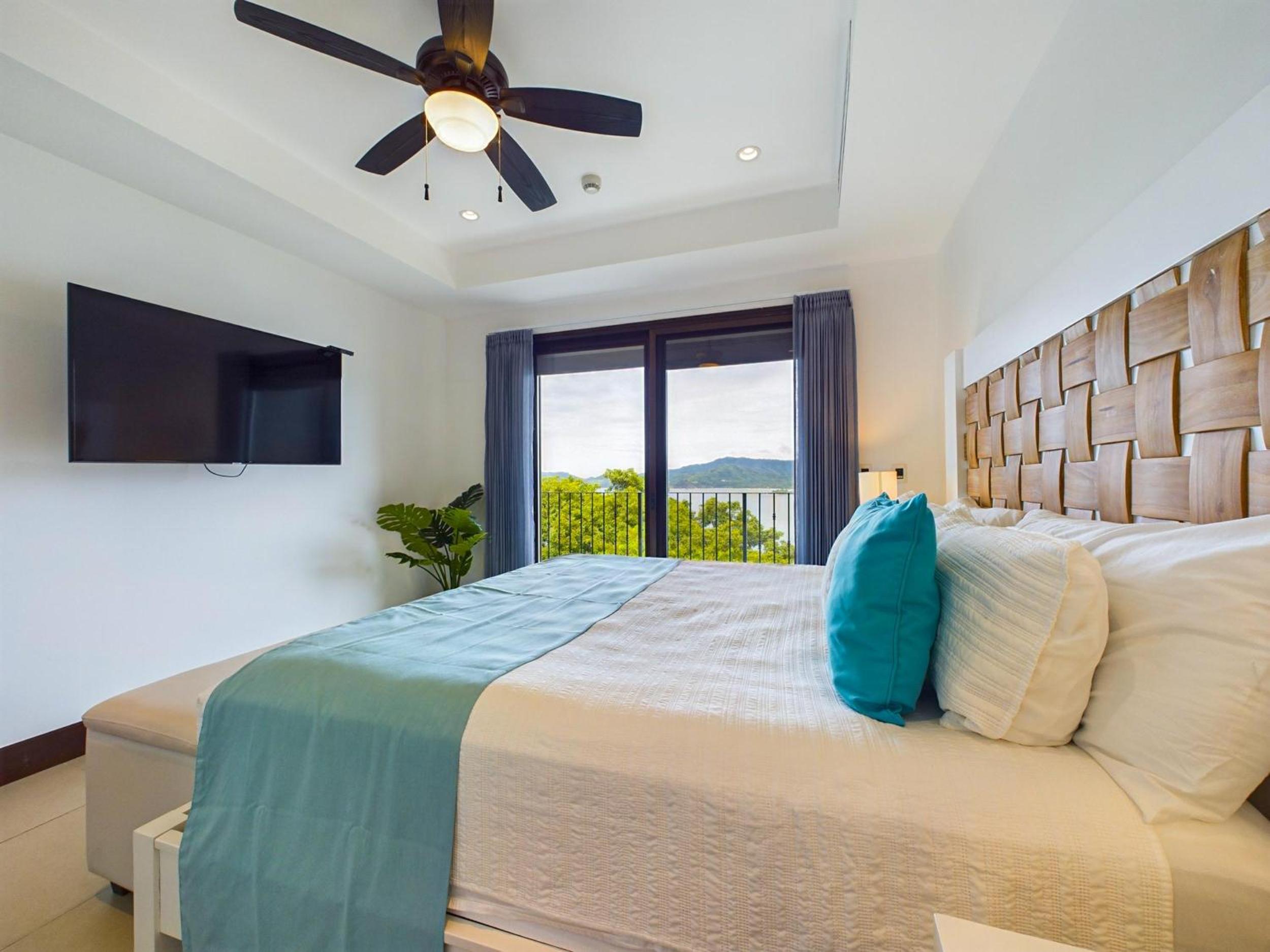 360 Splendor 310 Ocean View 3Br Breakfast