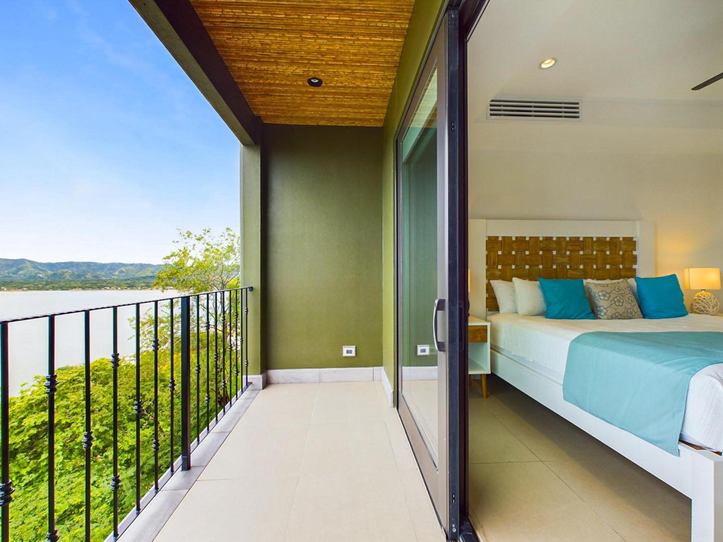 360 Splendor 310 Ocean View 3Br Breakfast