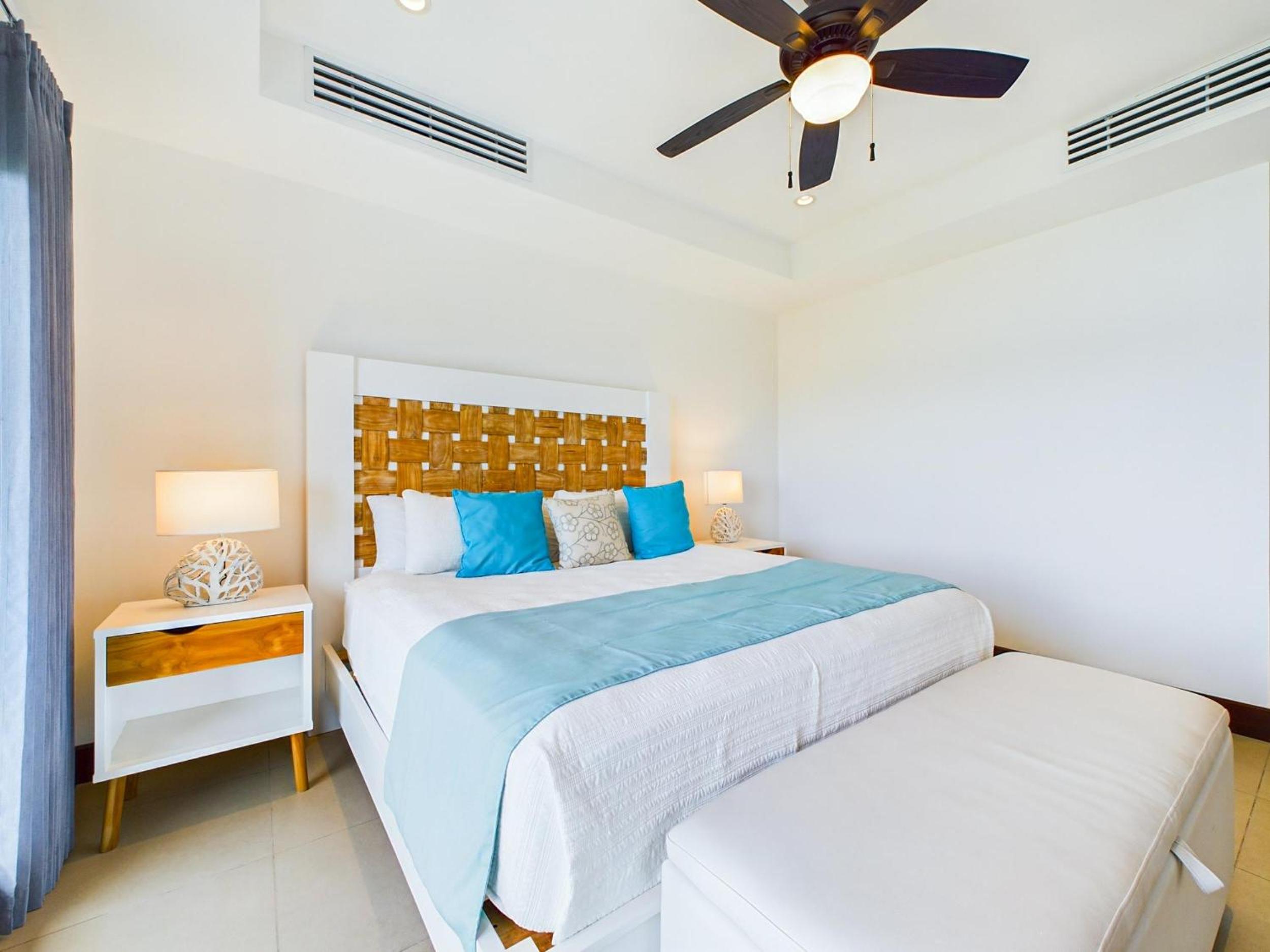 360 Splendor 310 Ocean View 3Br Breakfast