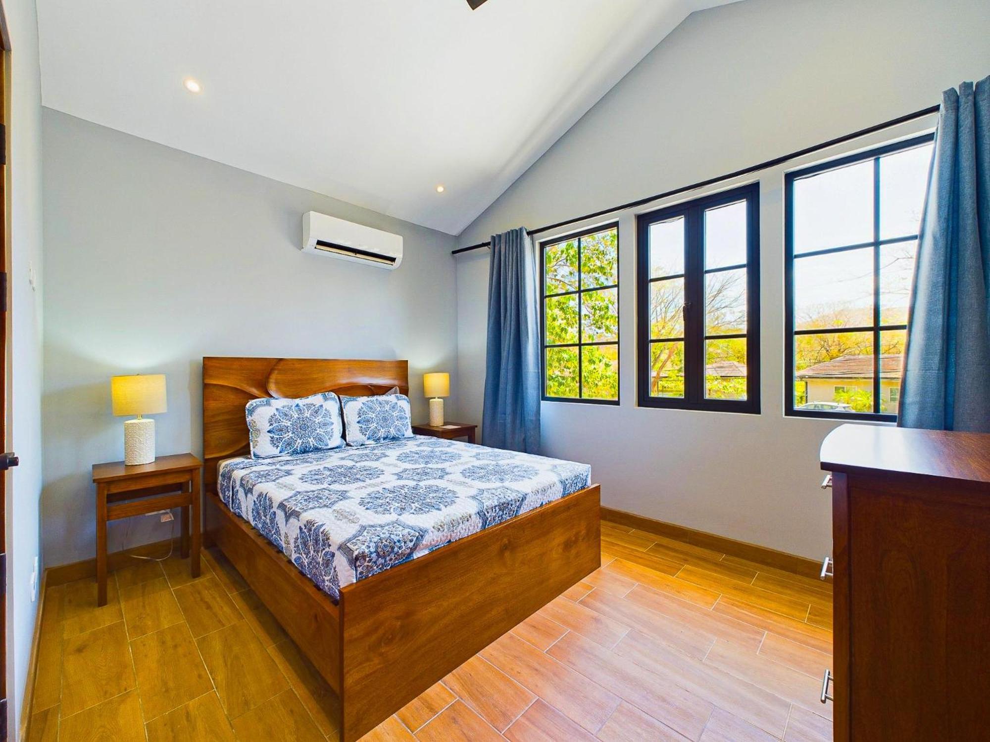 Casa Mariposa - villa with infinity pool, near beach
