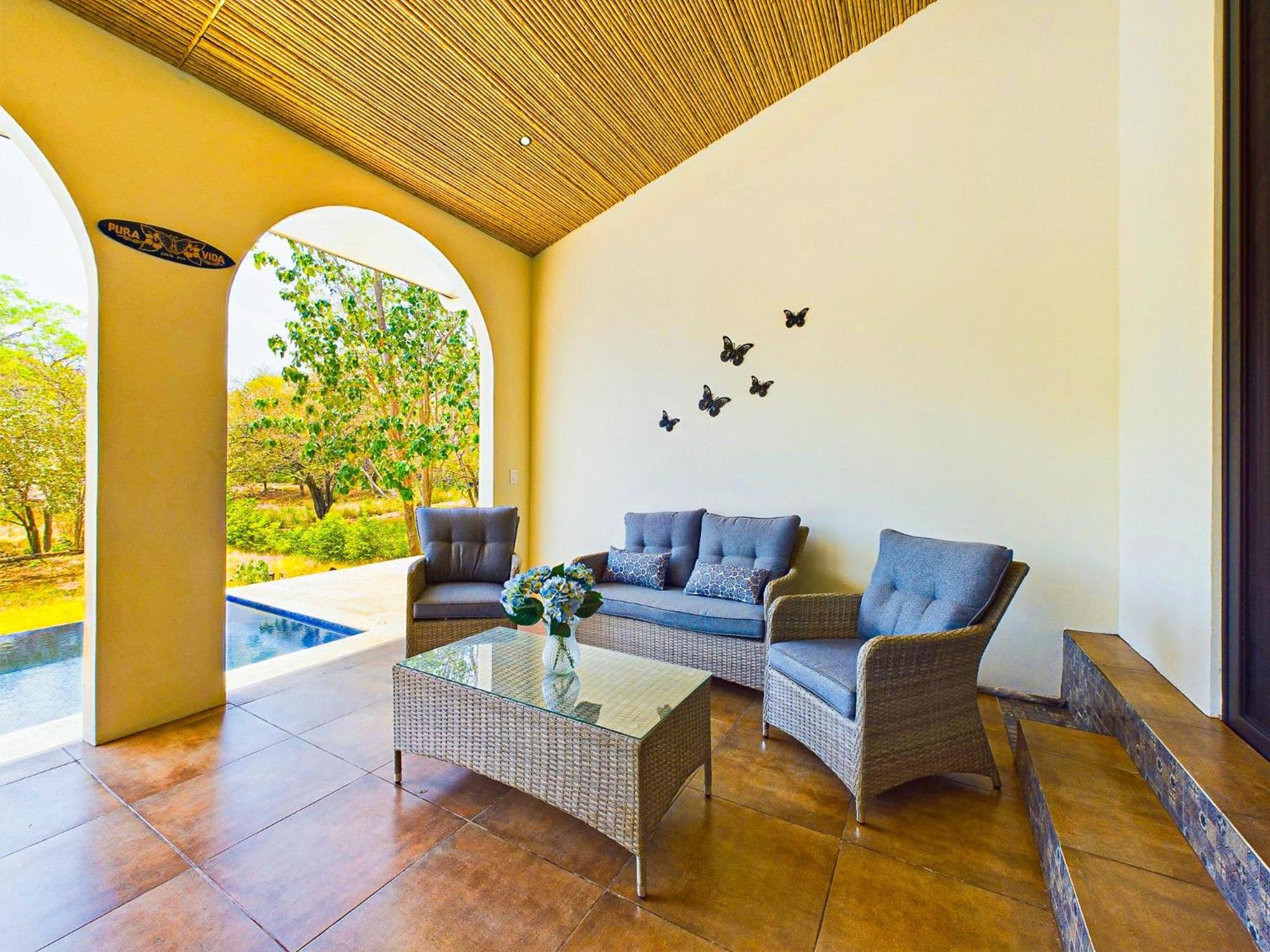 Casa Mariposa - villa with infinity pool, near beach