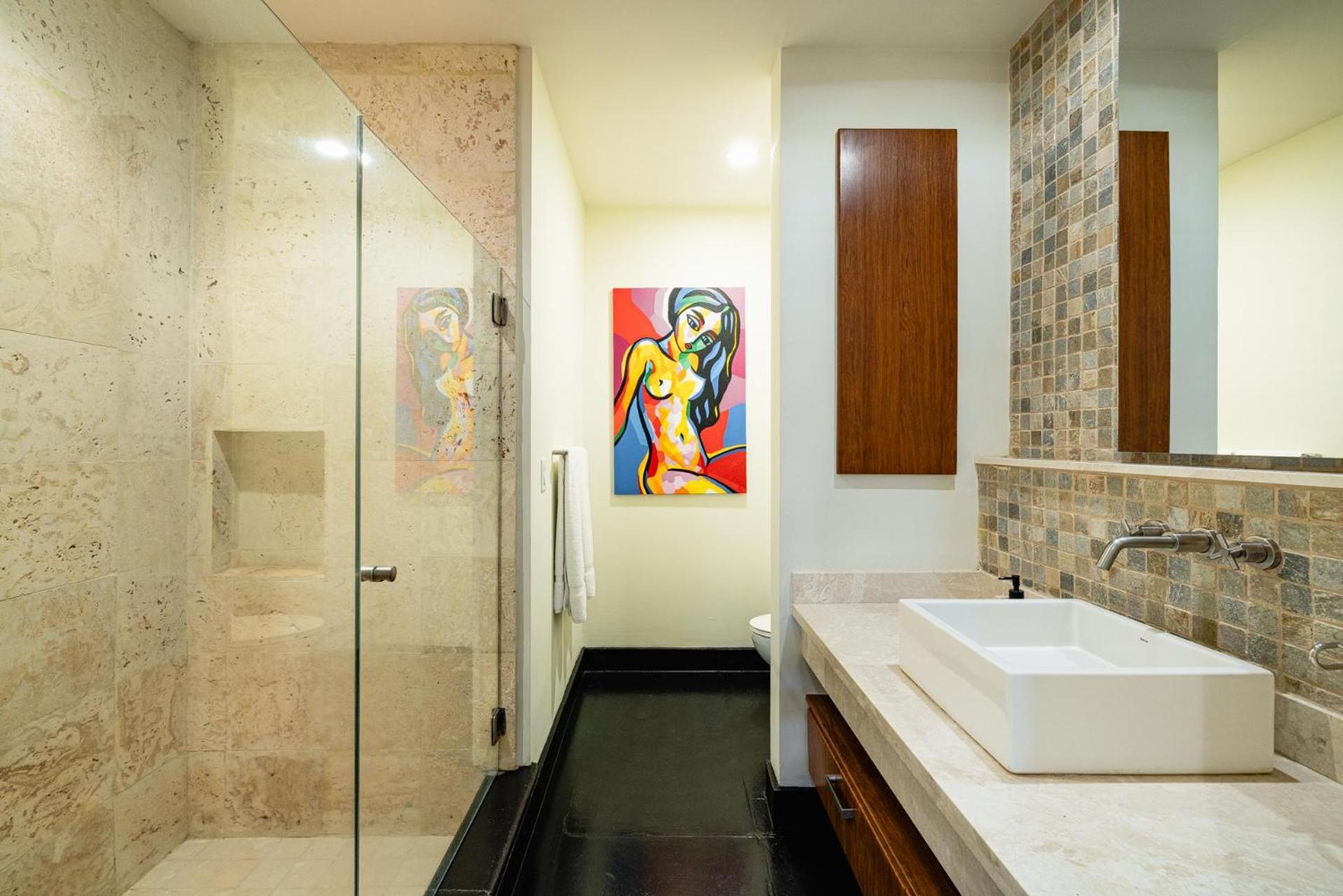 Condo La Perla 163, Ocean View 3 Bedroom Penthouse