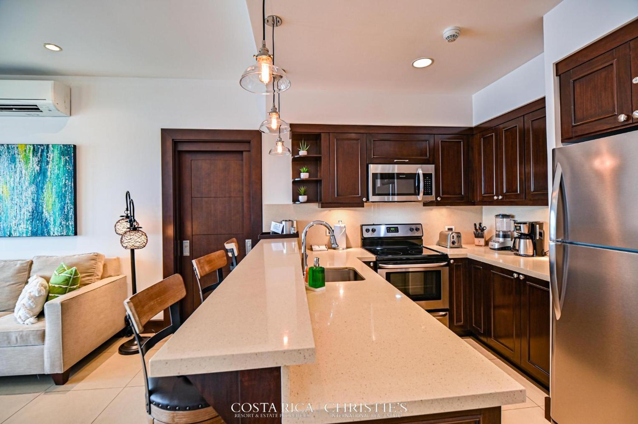 360 Splendor 306-Ocean View Condo-Breakfast