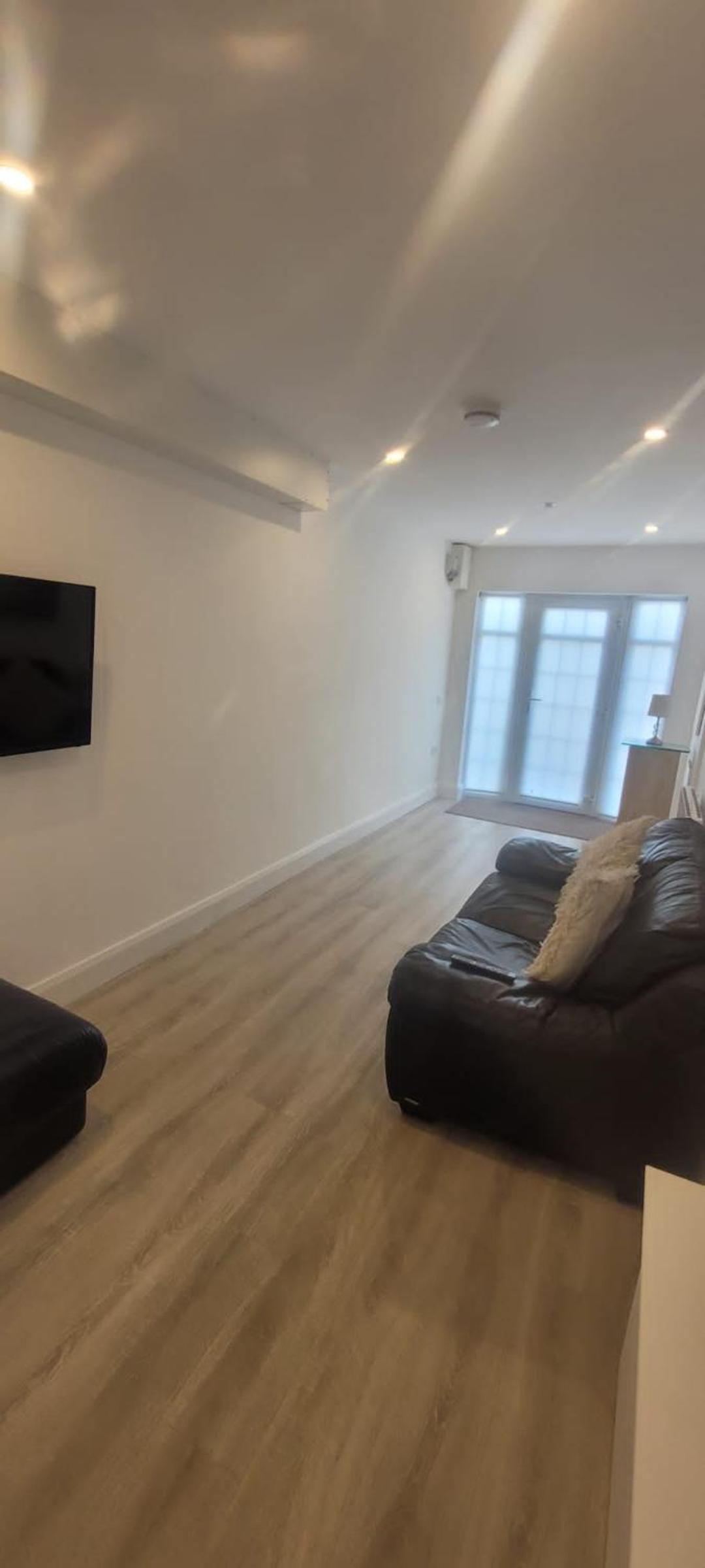 Poppintree Apartment,Dublin