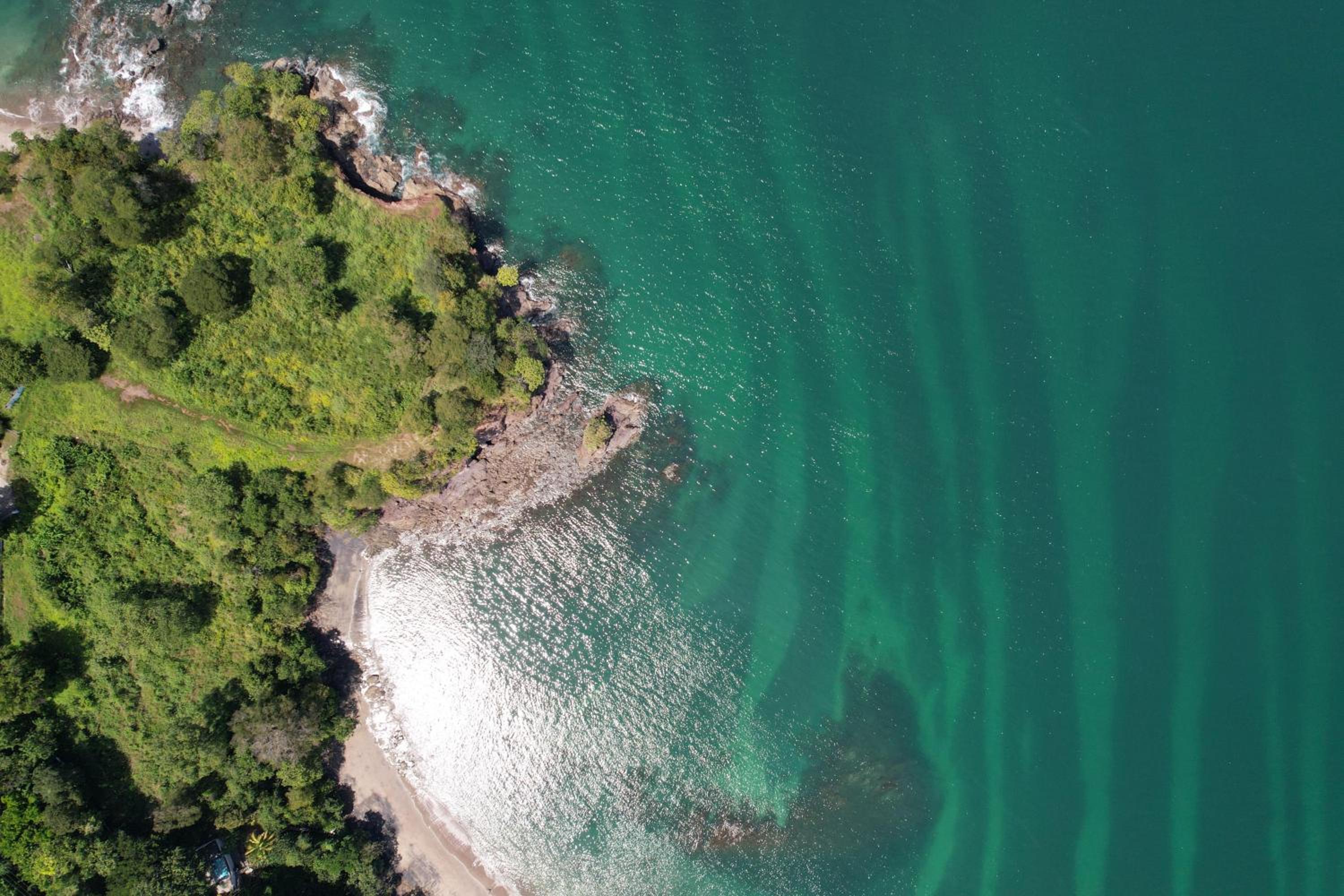 Casa De Los Sueños, Brand New Ocean View Home On 125 Acres!