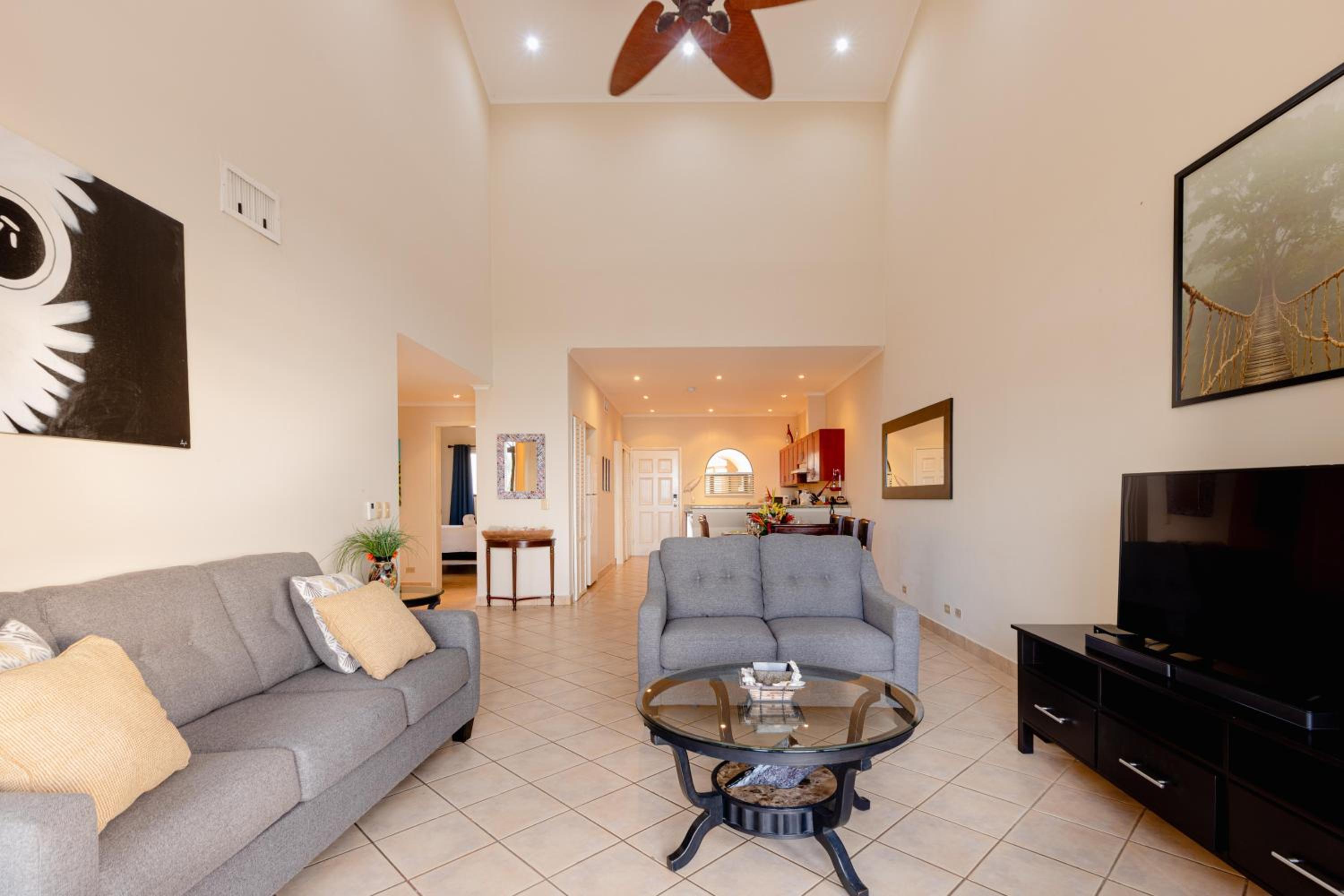 Sunrise 48- 3 Bedroom Ocean View Penthouse Condo