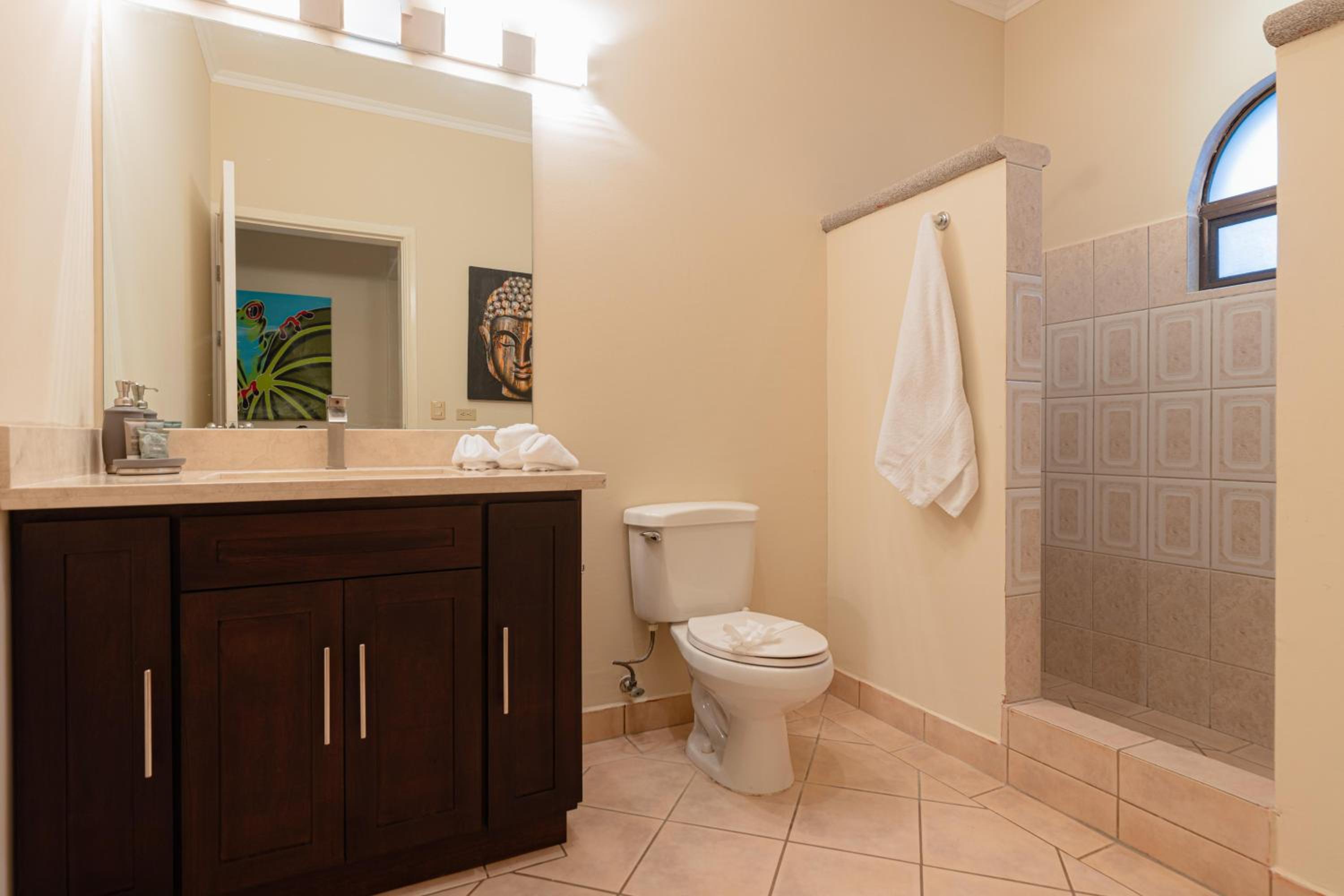 Sunrise 48- 3 Bedroom Ocean View Penthouse Condo