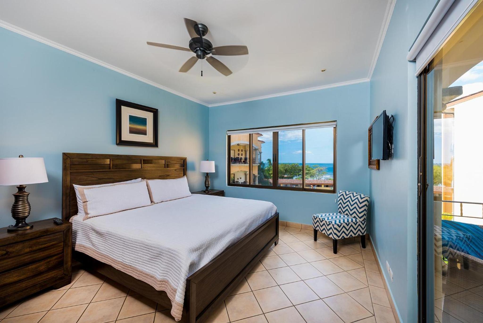 Sunrise 23- 2 Bedroom Ocean View Condo view 4
