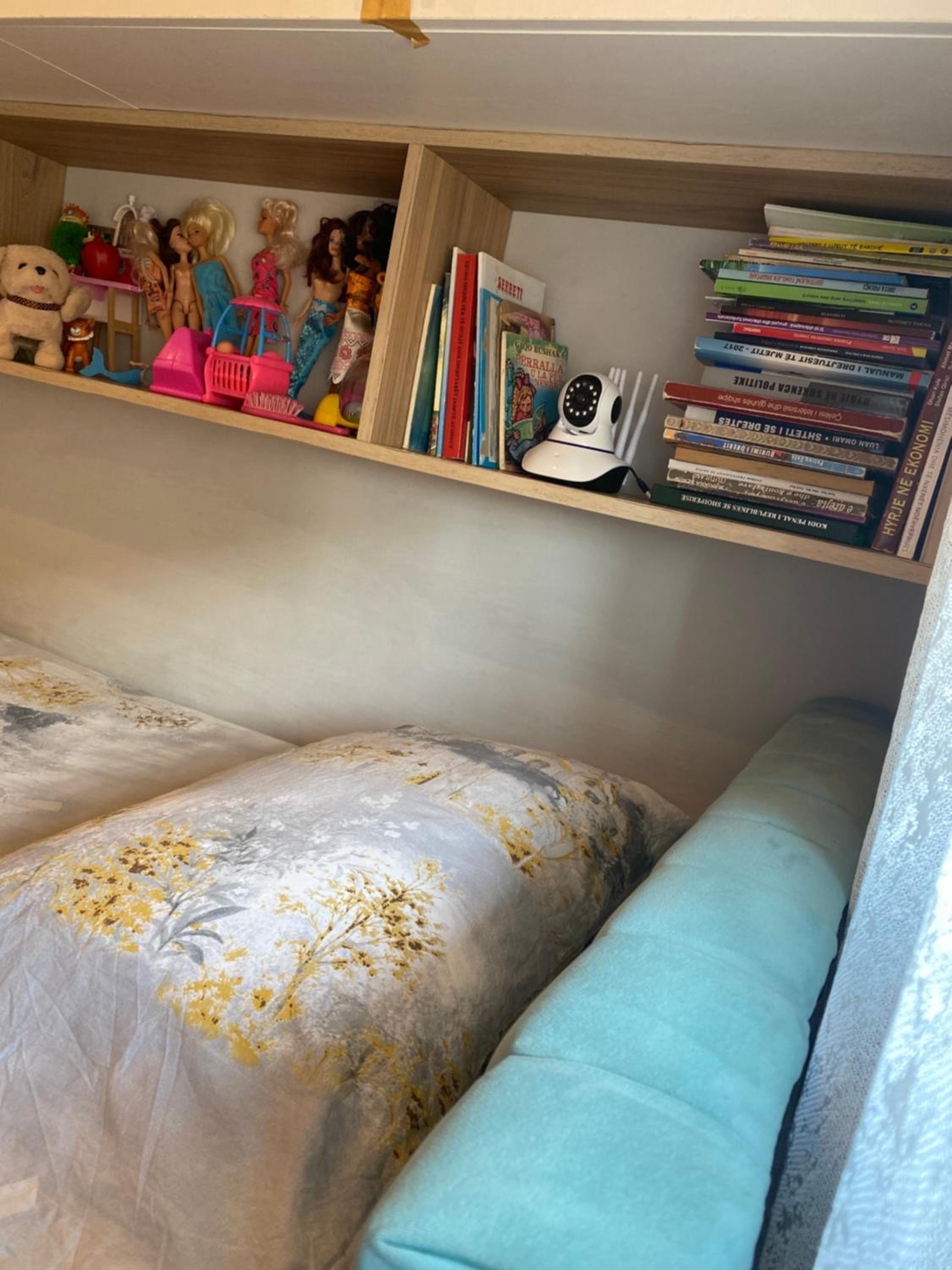 Grei Apartament