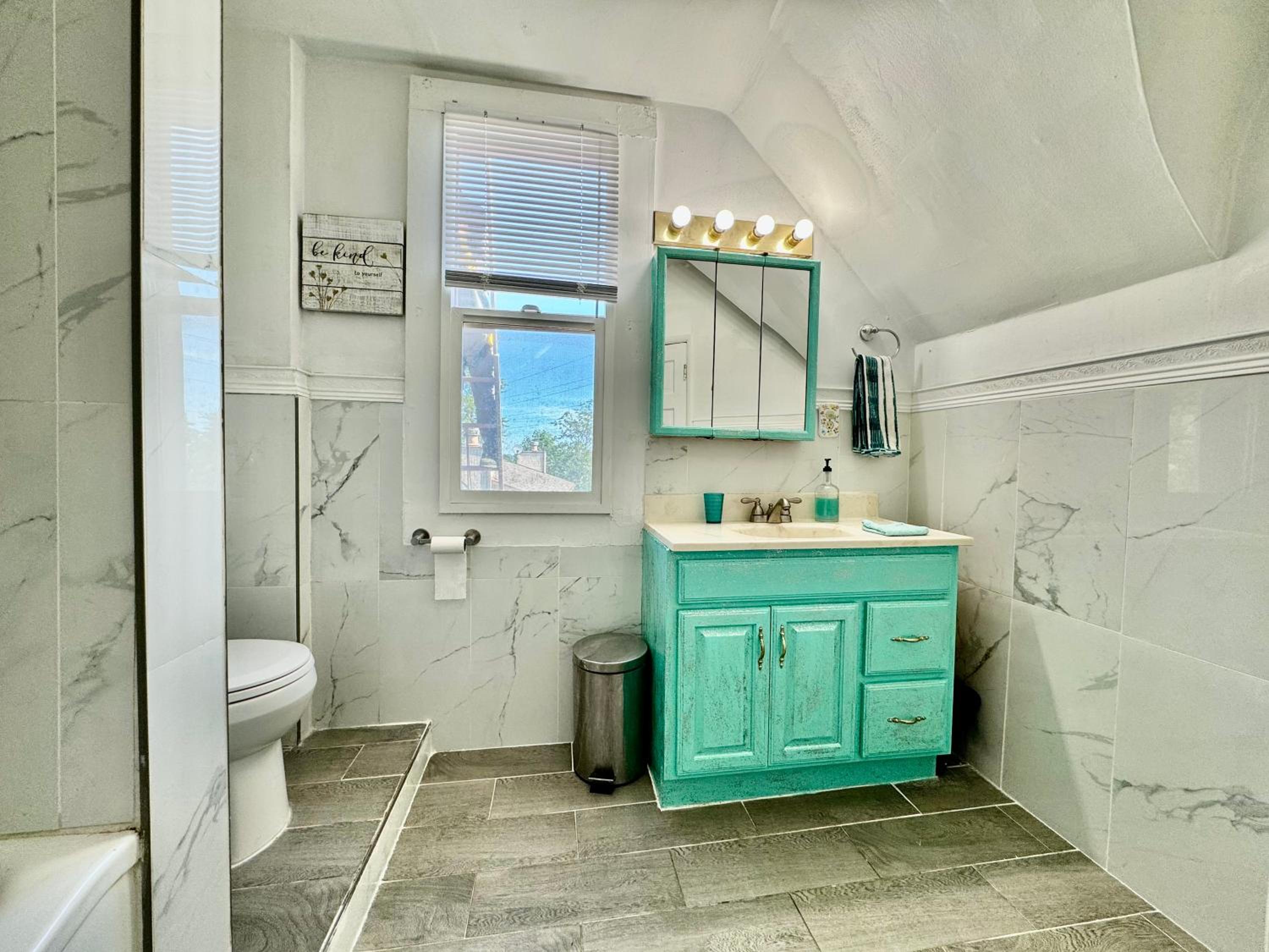 Tiny Private Room at the Upper Level of a Big House with Shared Bathroom view 4