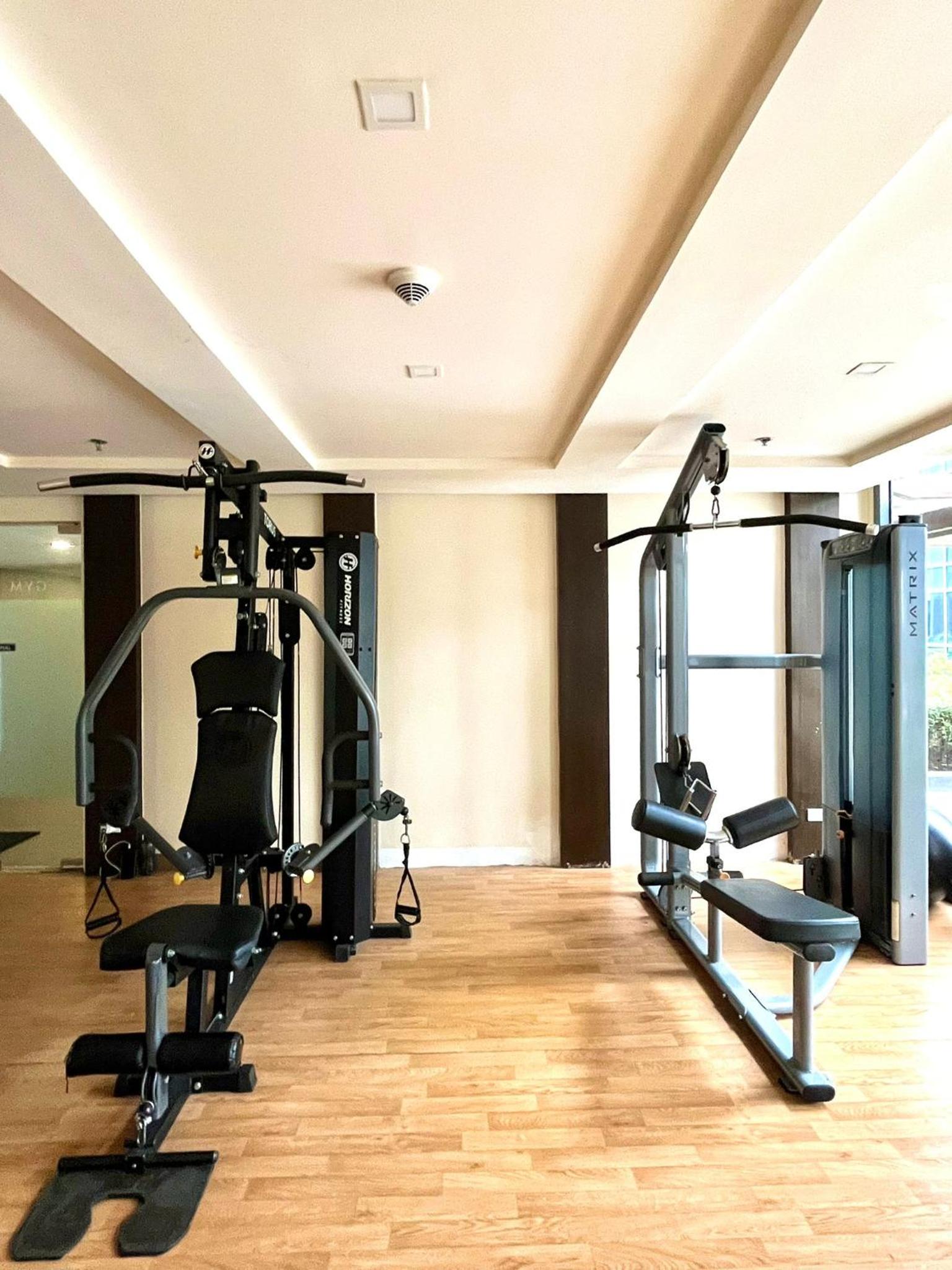 STUDIO at 81 Newport Boulevard near NAIA with free access to all amenities up to 2 pax view 5