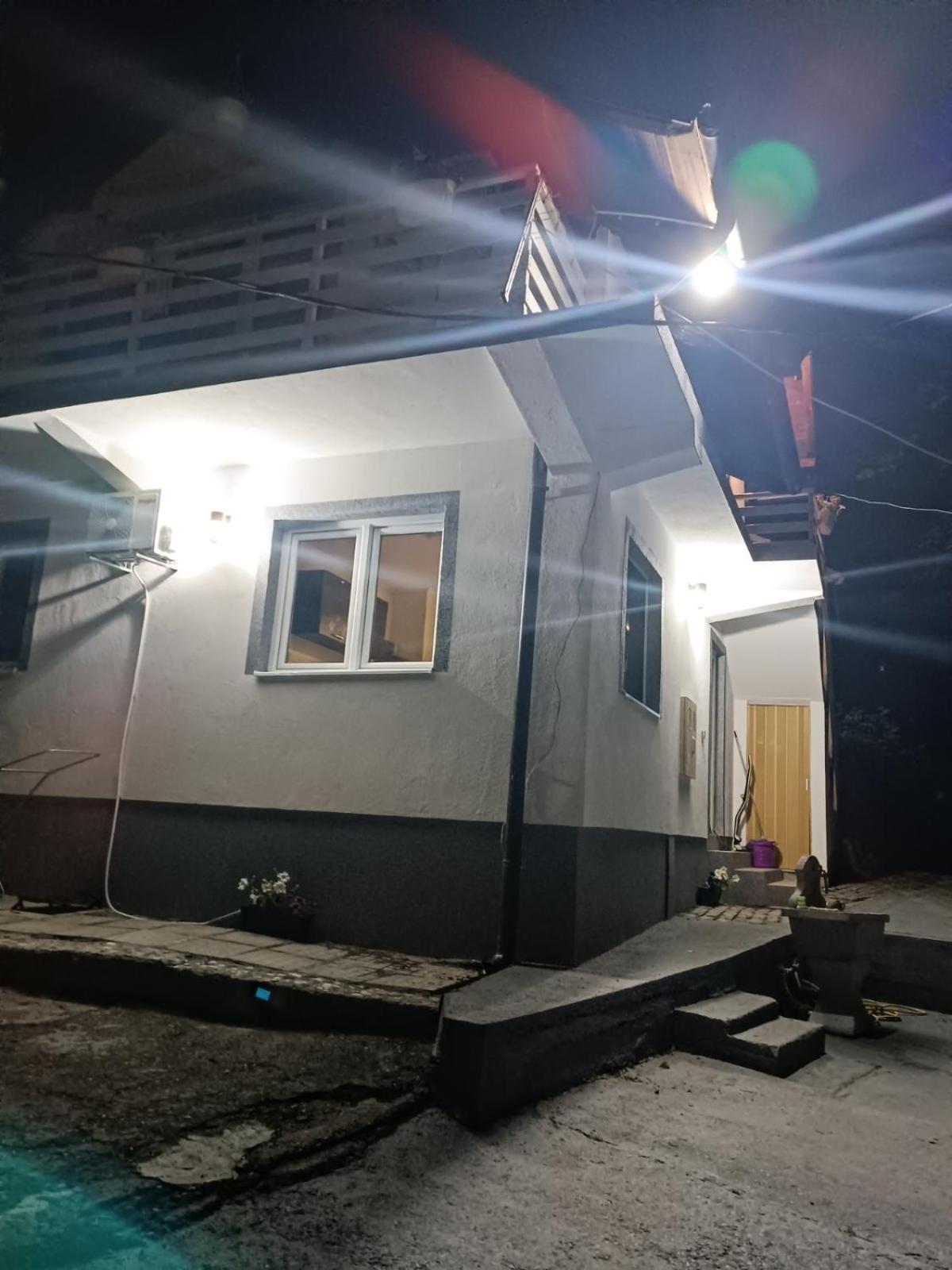 Apartman Deni