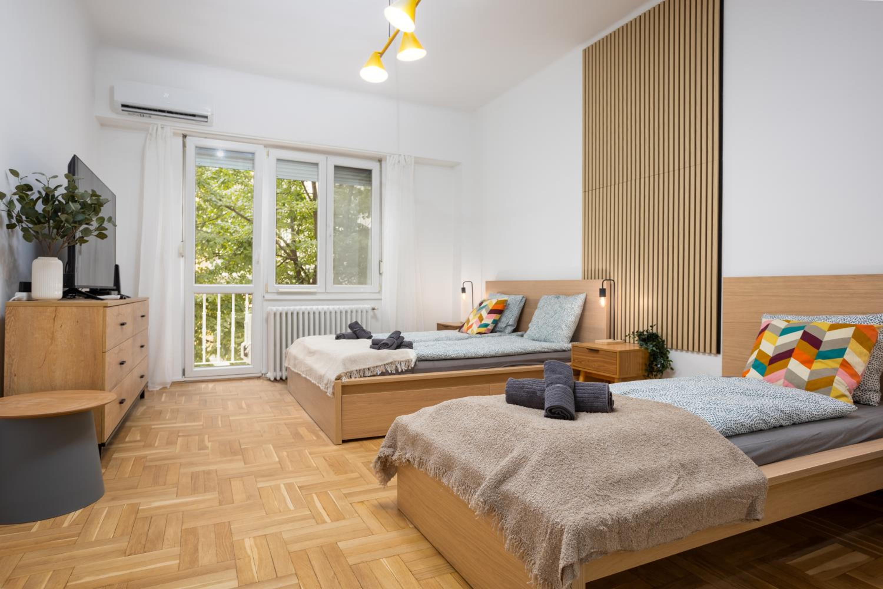 WhiteAngel Apartments