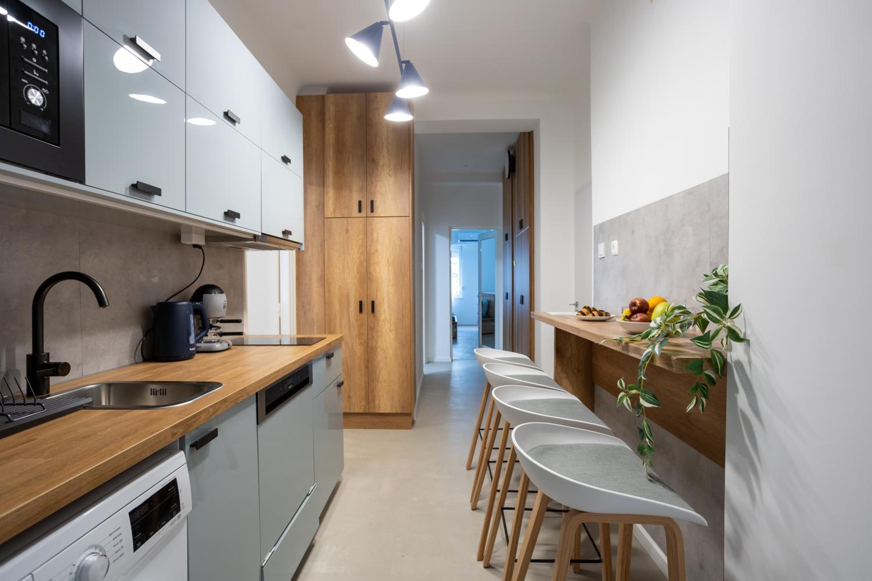 WhiteAngel Apartments
