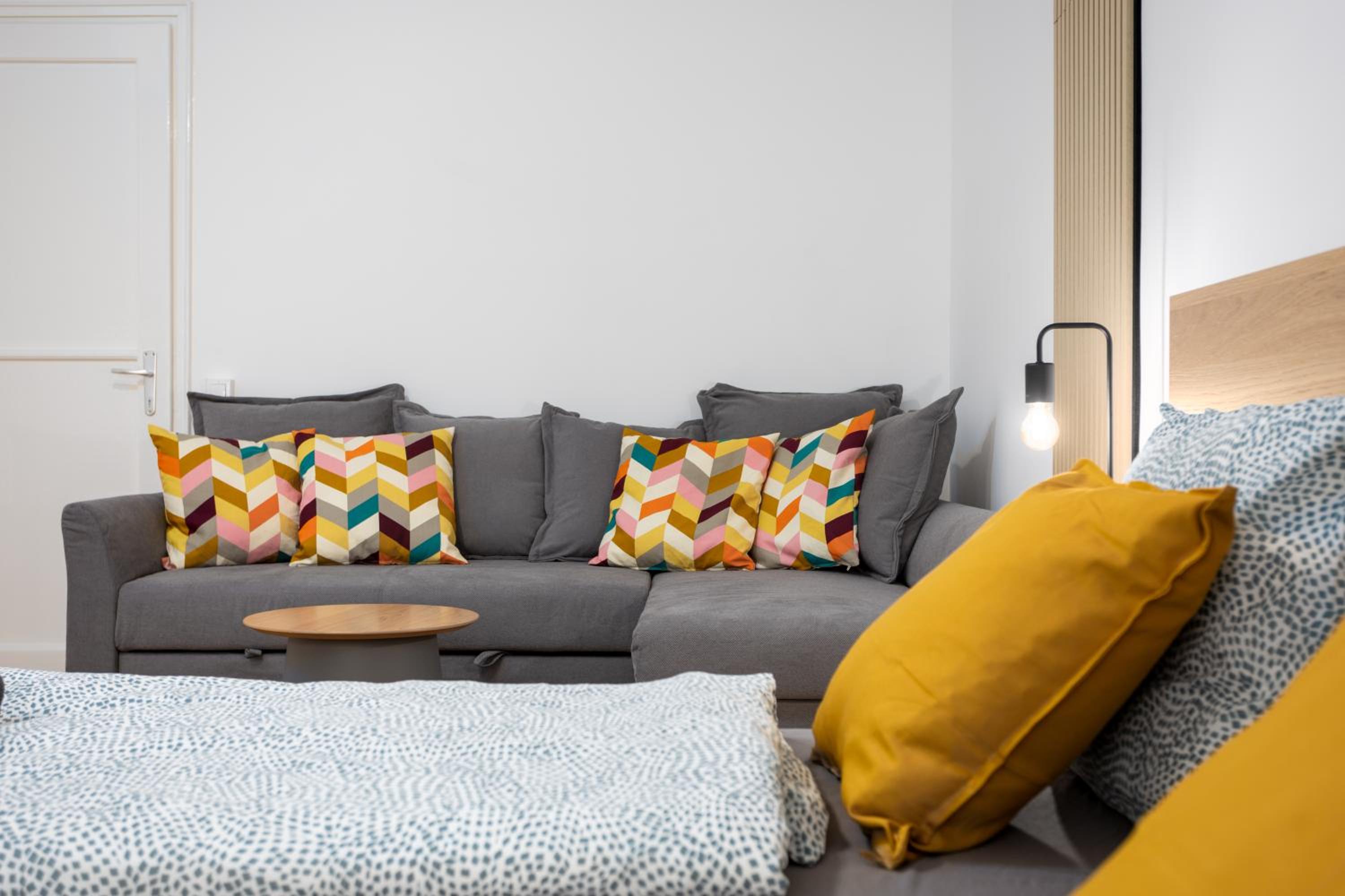 WhiteAngel Apartments