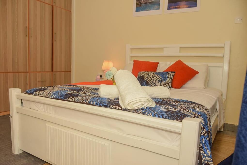 g and m luxe Abode view 2