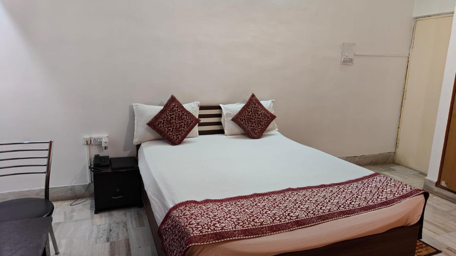Aditya Inn