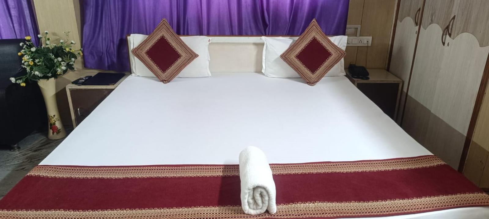 Aditya Inn