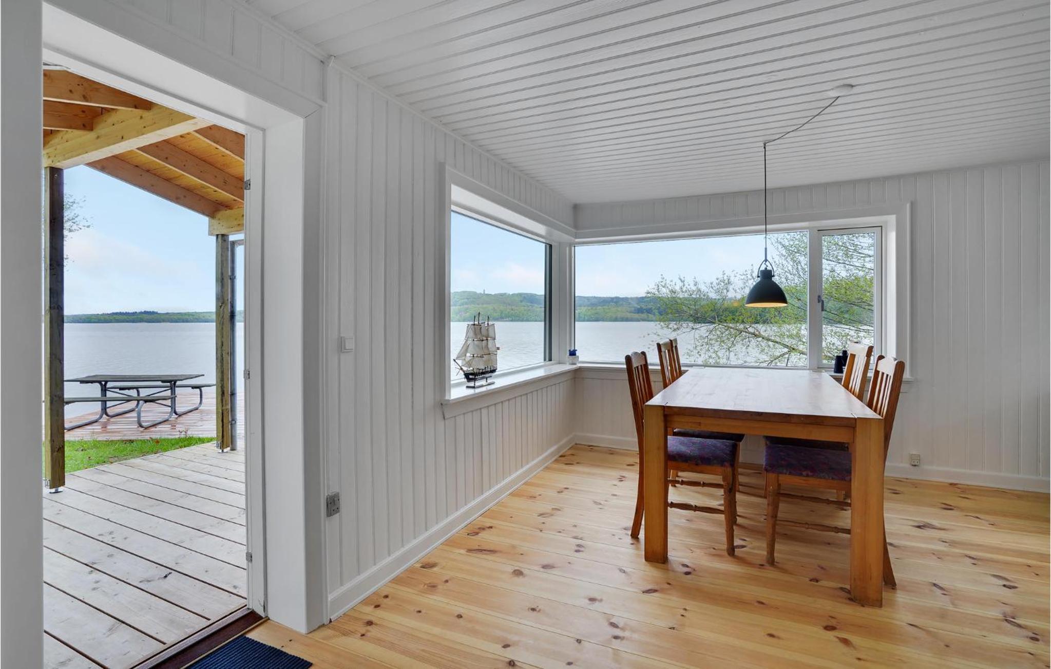 Lovely Home In Silkeborg With Wifi