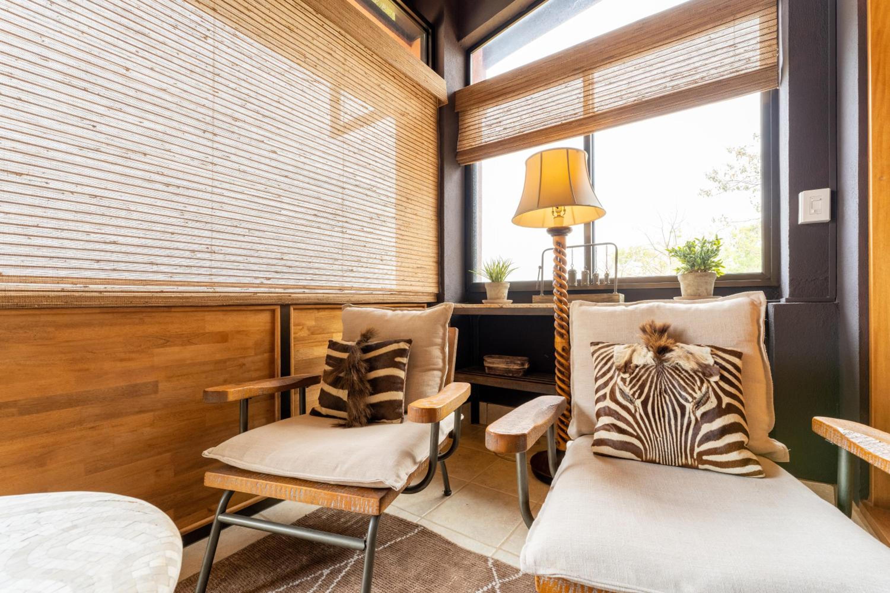 Casa Rosa- Luxury Ocean View 3 Bedroom Home