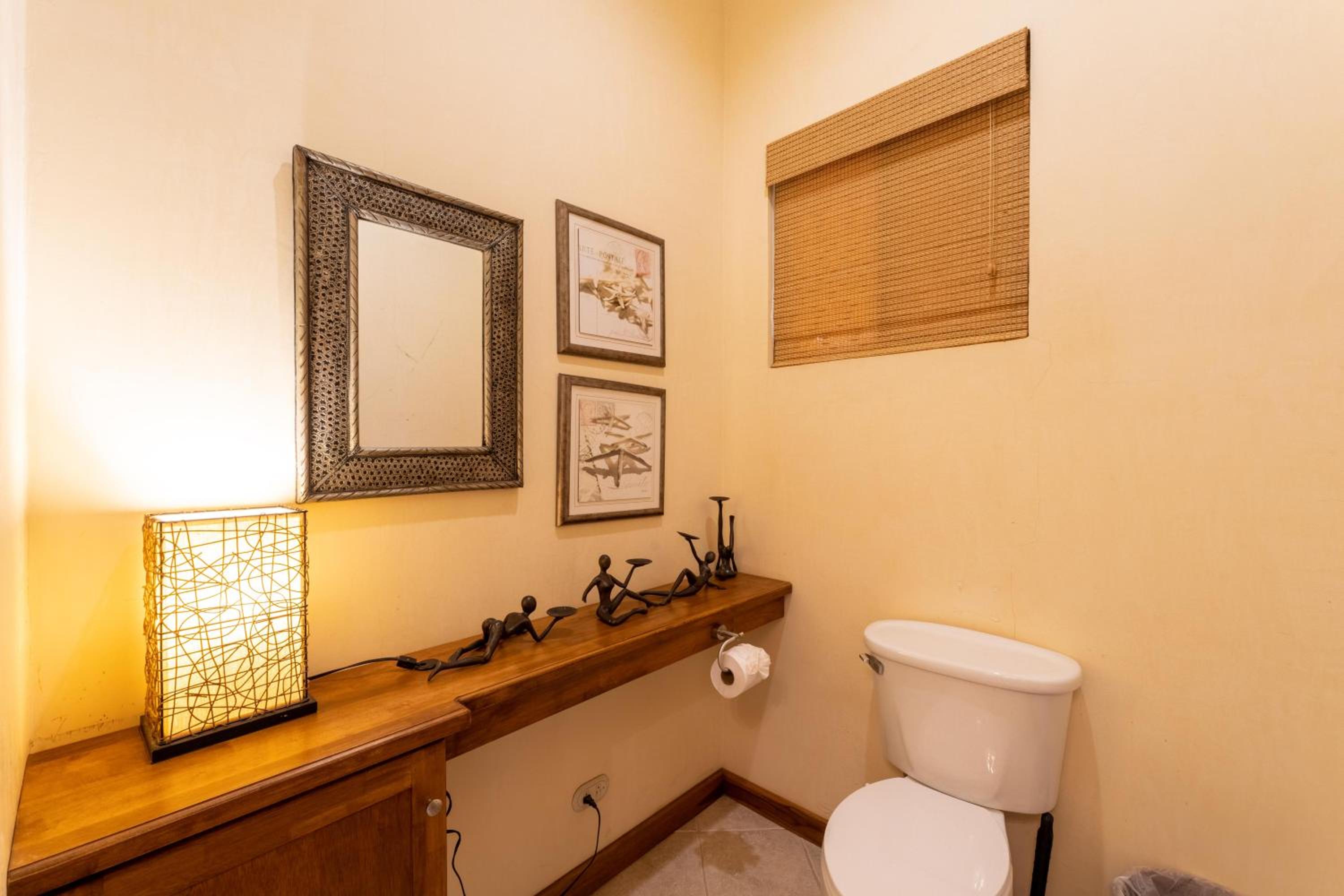 Casa Rosa- Luxury Ocean View 3 Bedroom Home