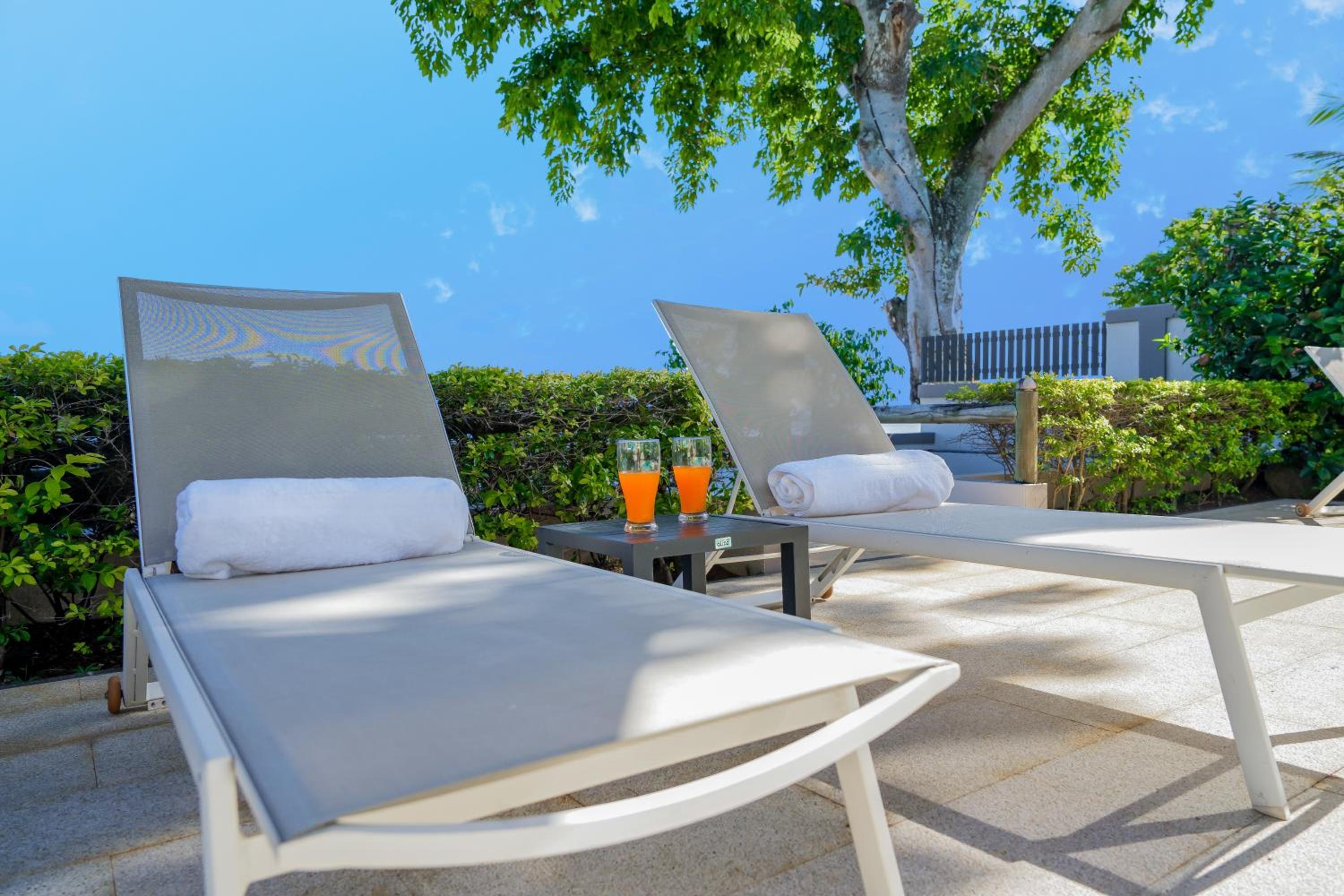 The Compound - Villa 3 view 5