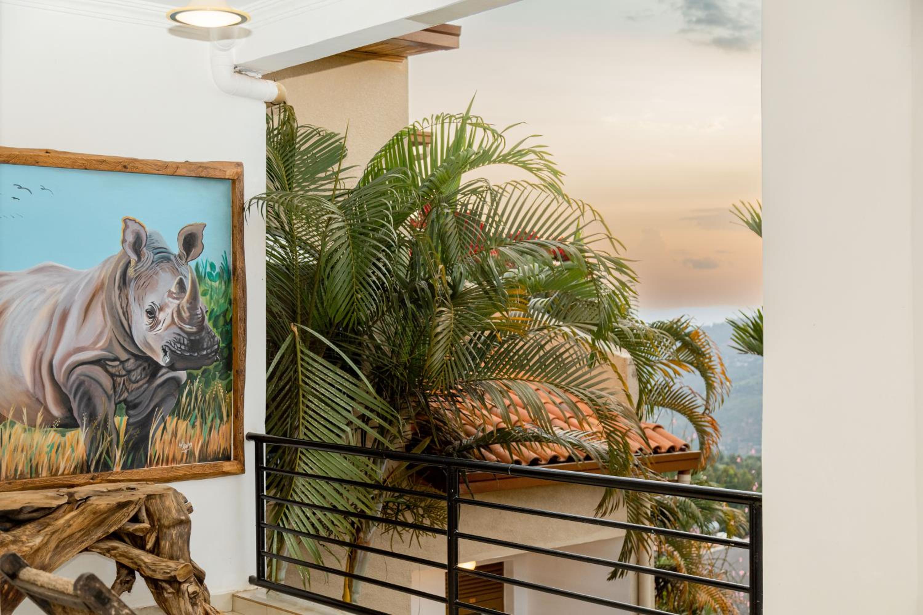 High Ground Villa Ltd