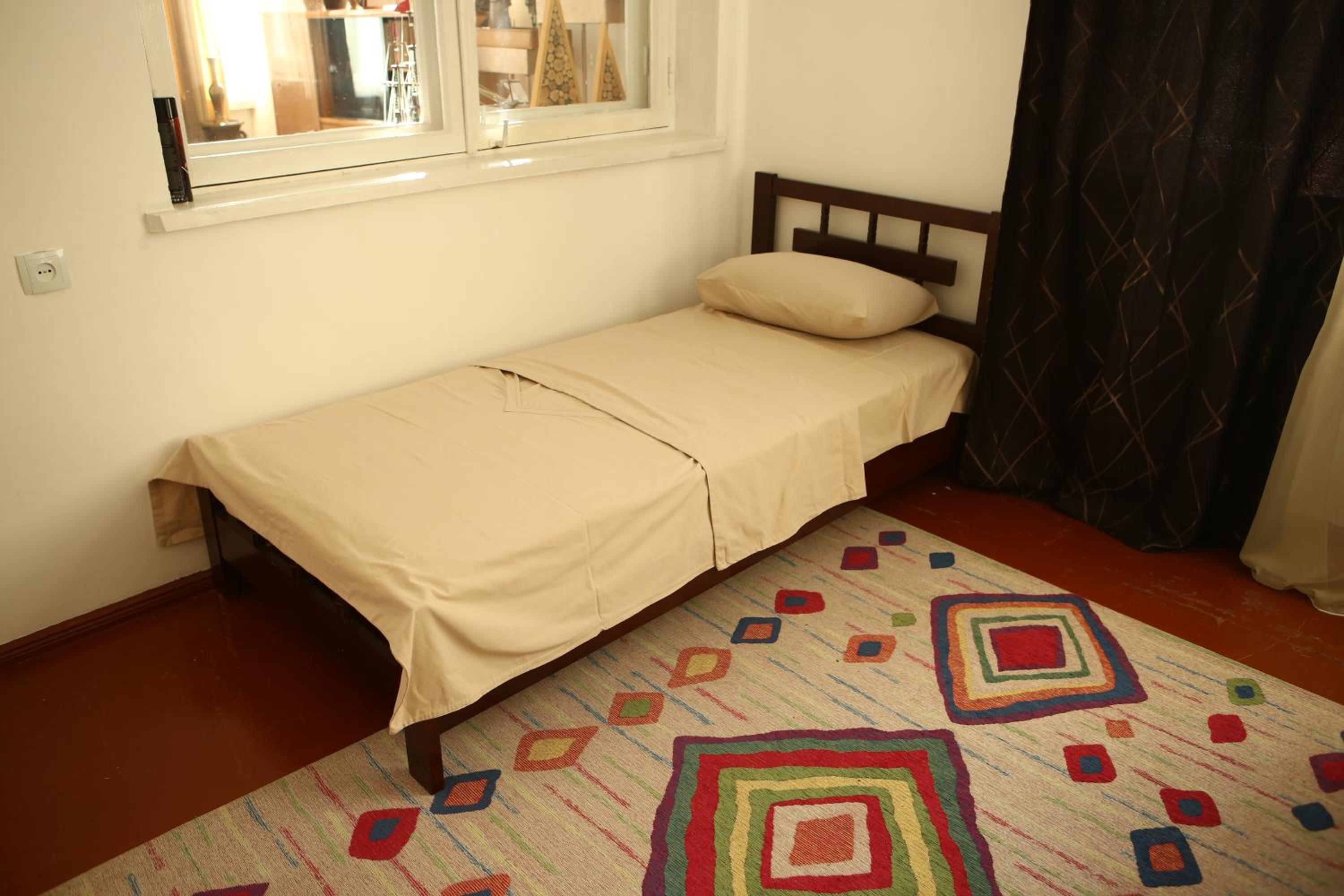 Collage Guesthouse