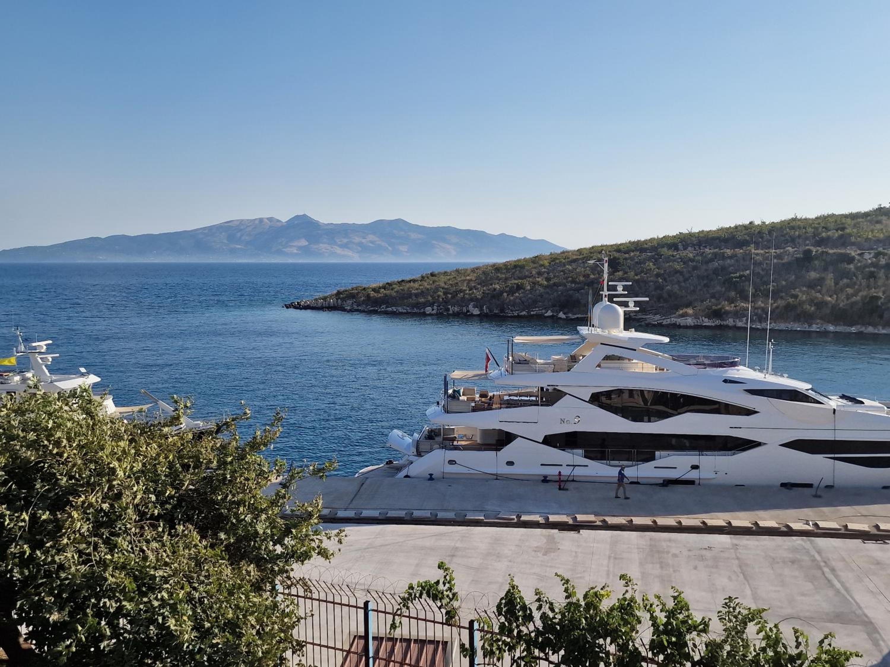 Marina Suites