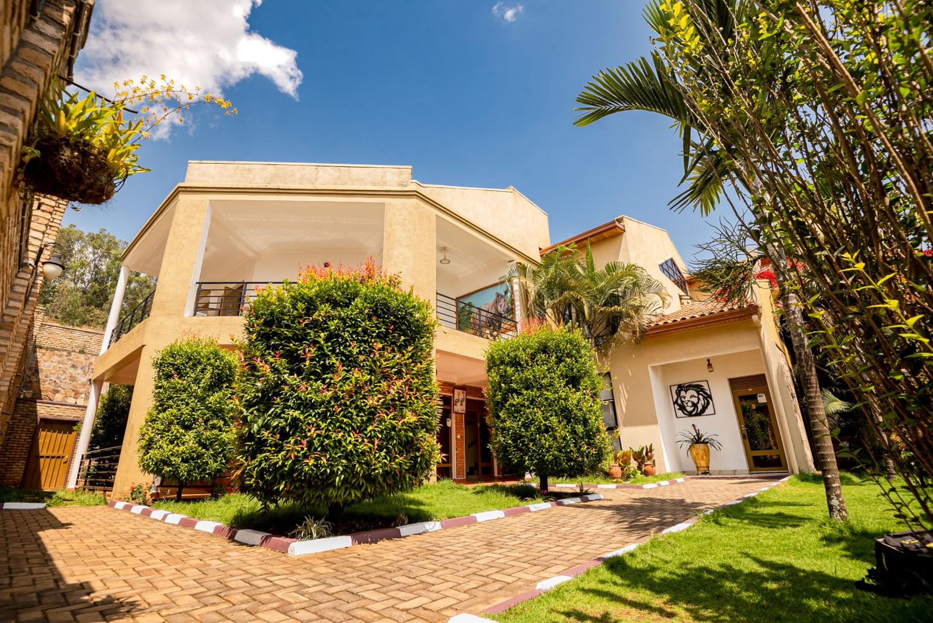 High Ground Villa Ltd