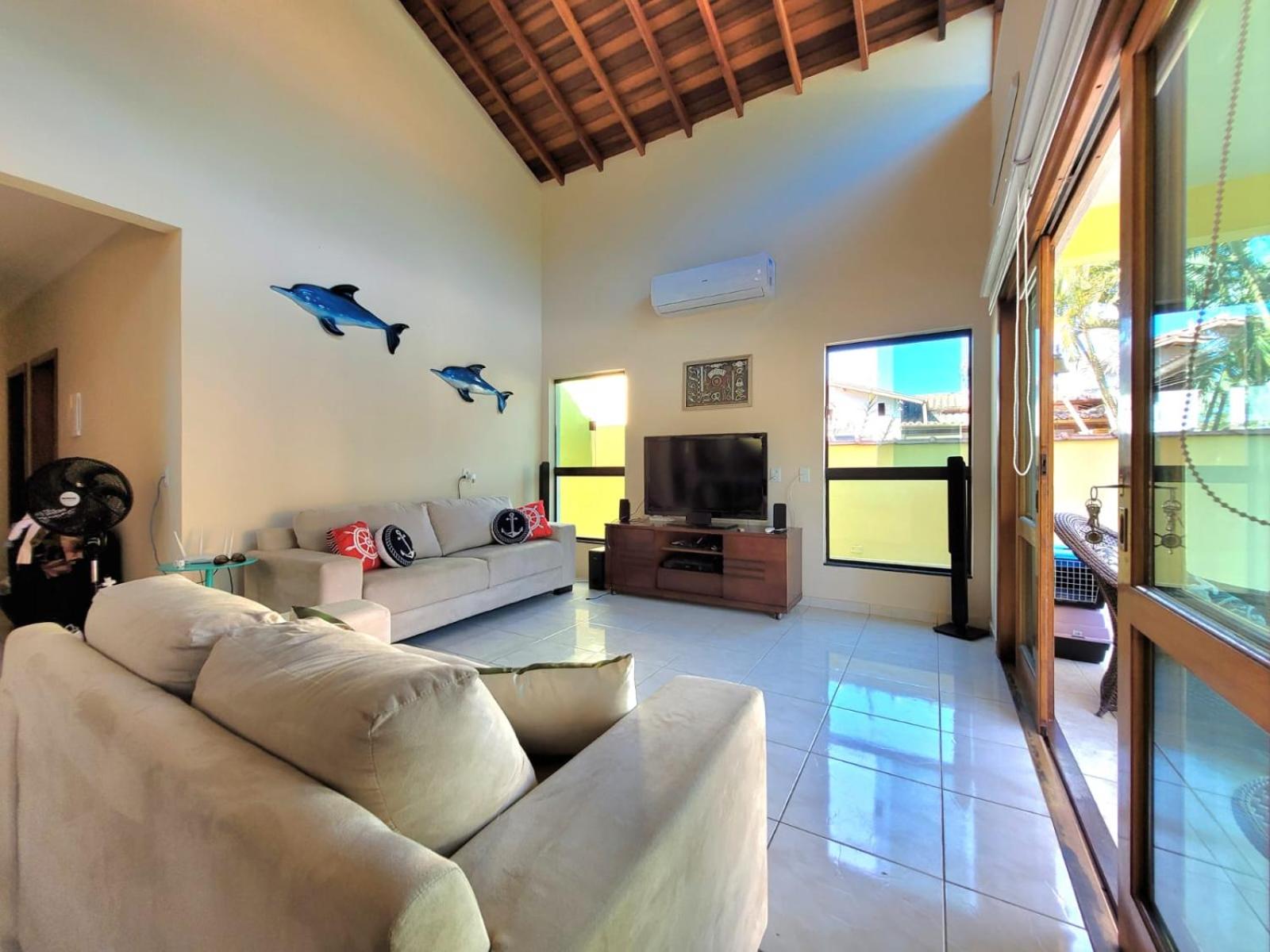 Casa em Caraguá Massaguaçu 3 quartos com piscina