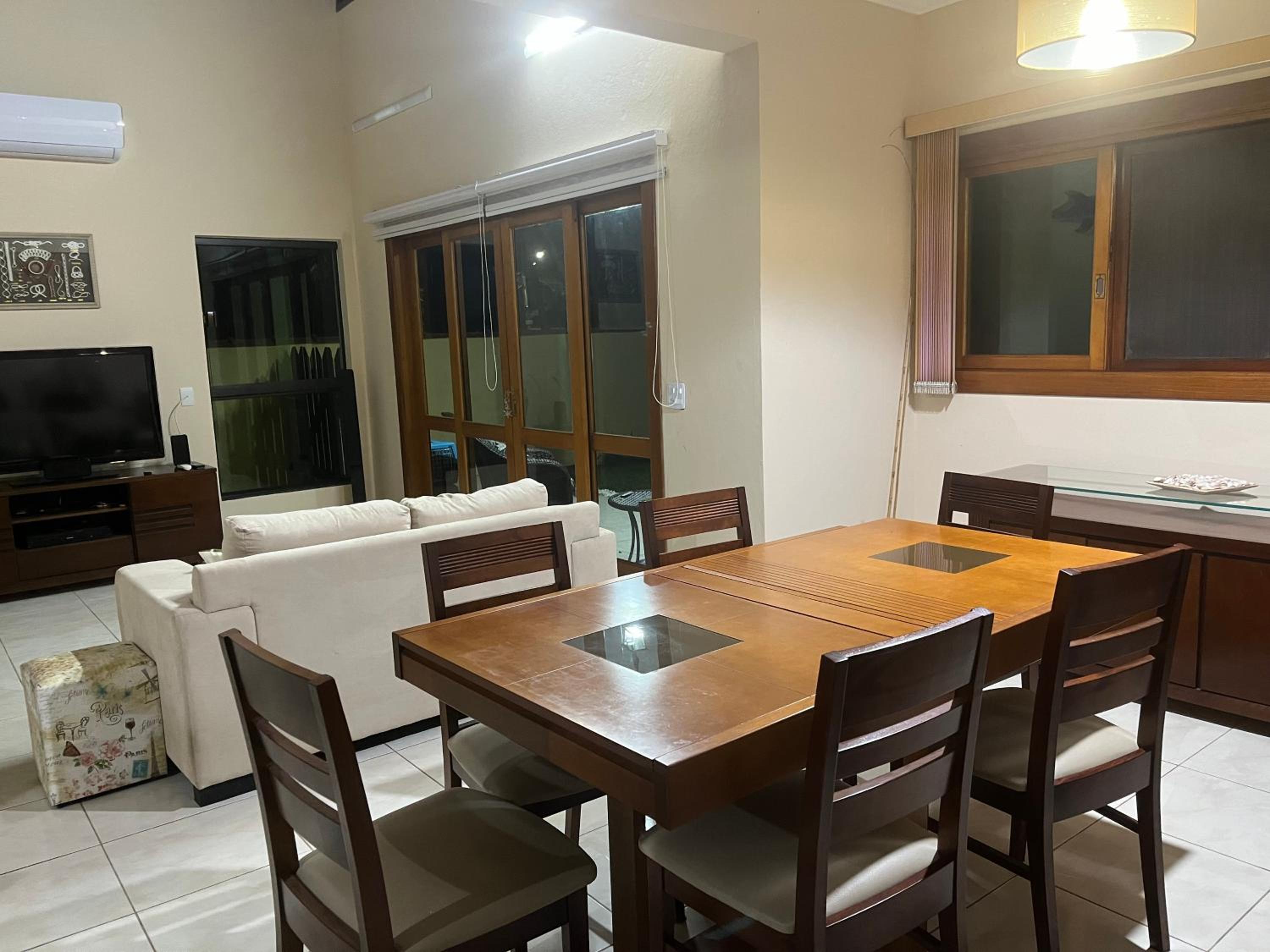 Casa em Caraguá Massaguaçu 3 quartos com piscina