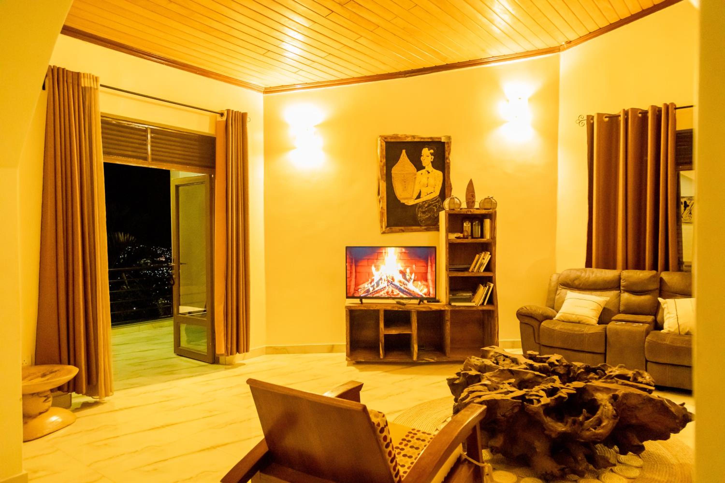 High Ground Villa Ltd