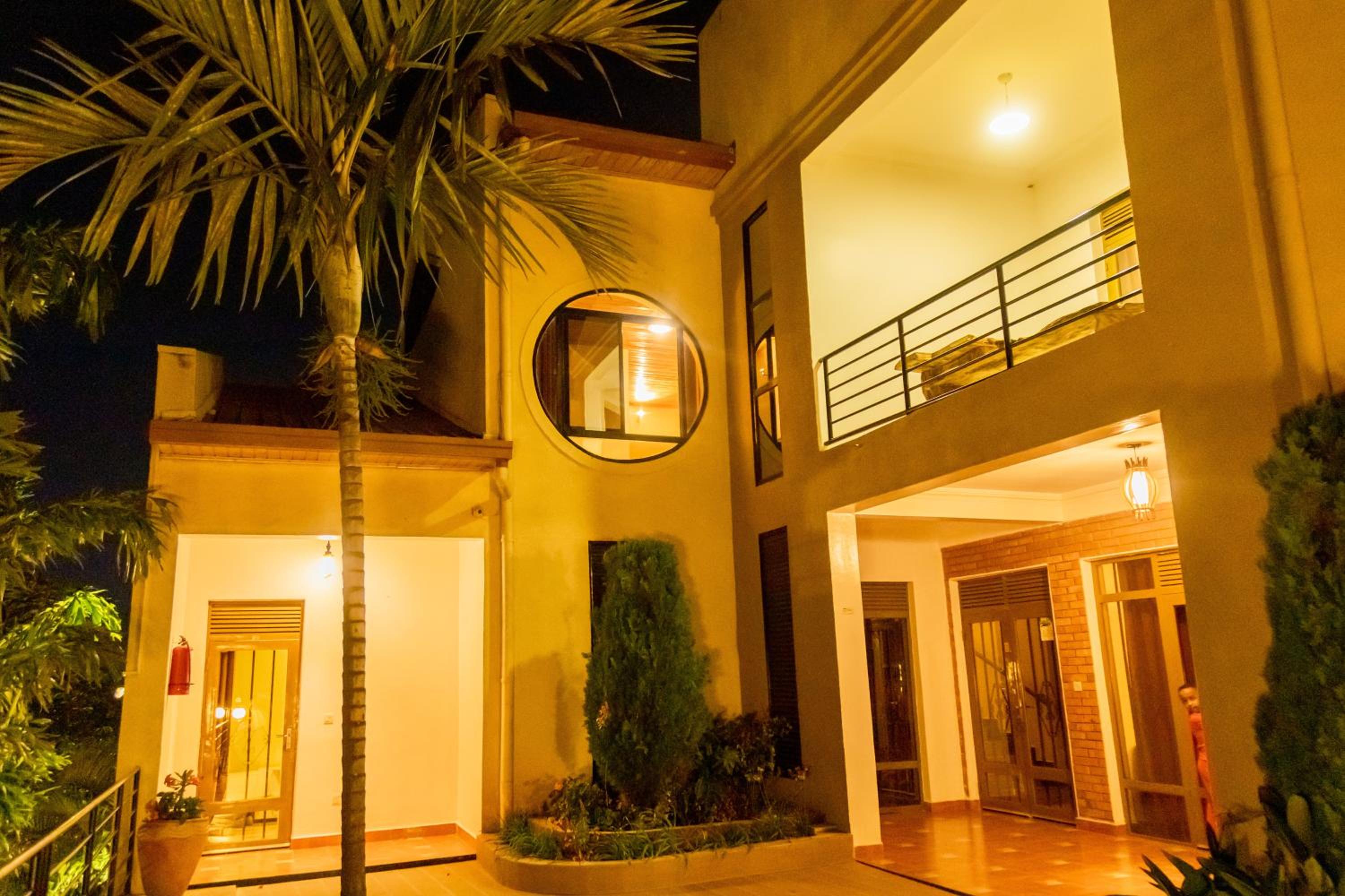 High Ground Villa Ltd