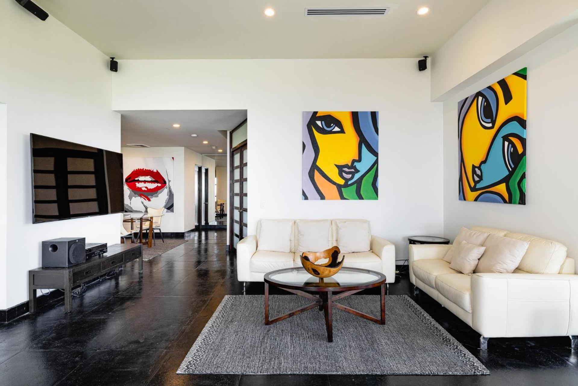 Condo La Perla 163, Ocean View 3 Bedroom Penthouse