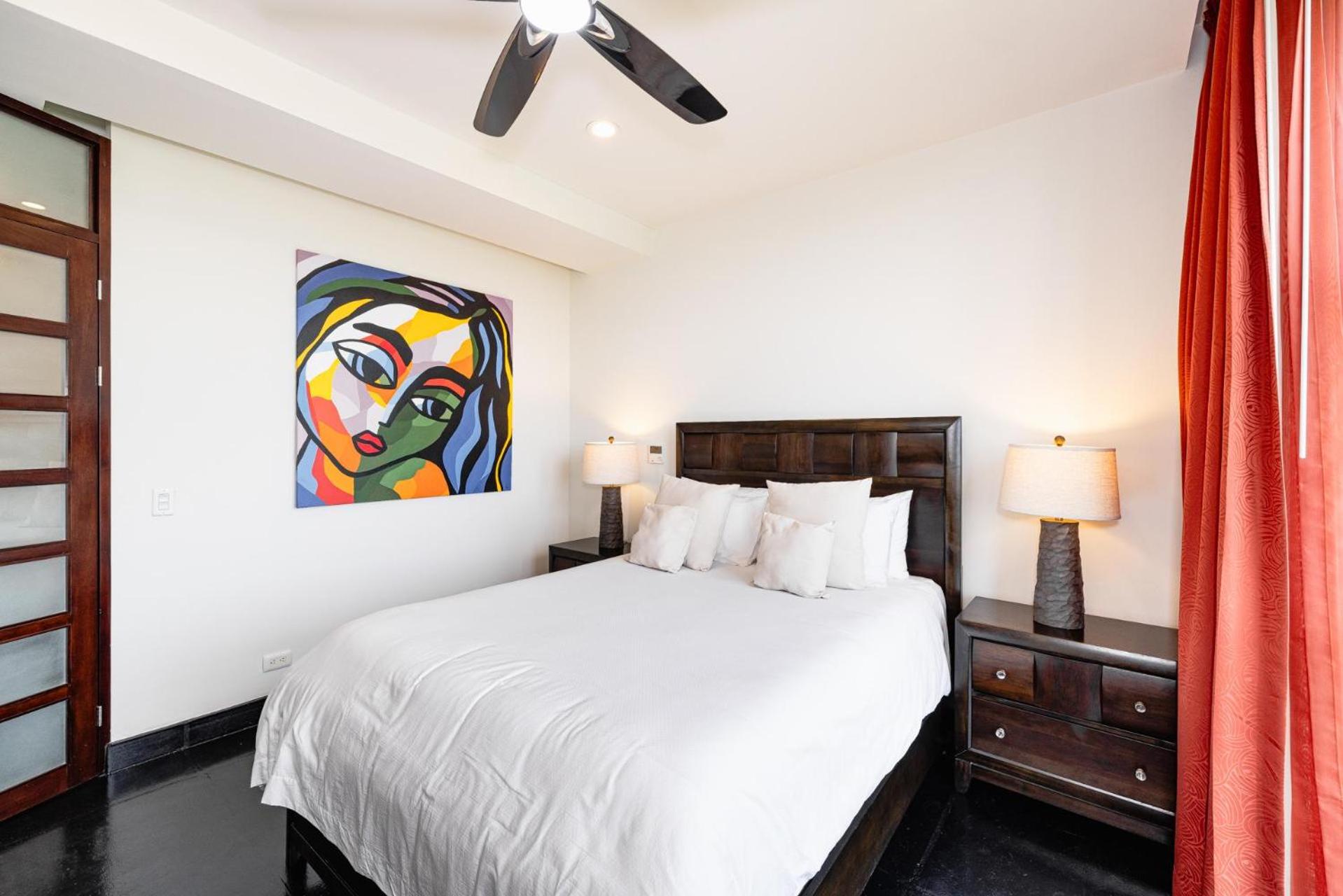 Condo La Perla 163, Ocean View 3 Bedroom Penthouse