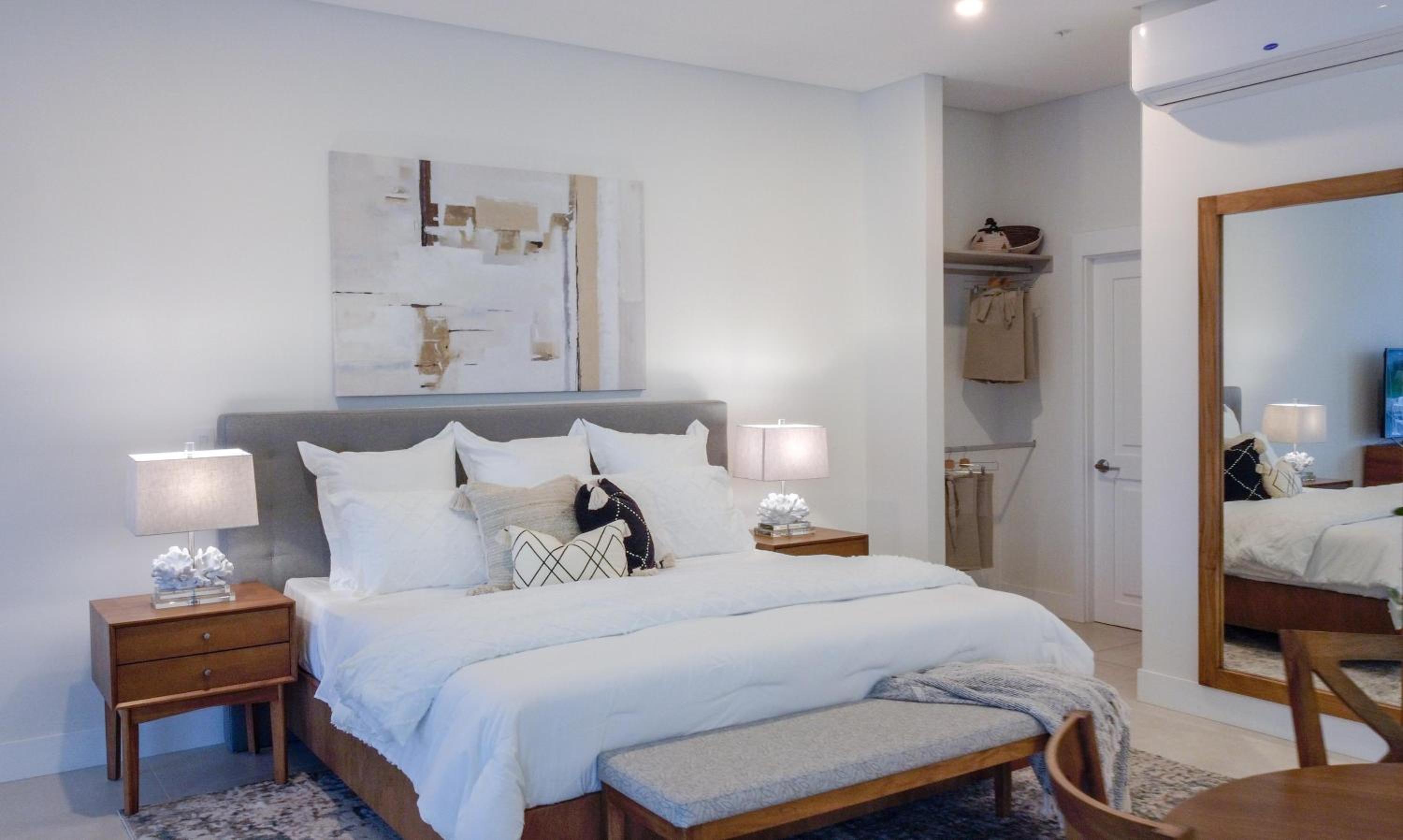 Flamingo Marina- Luxury Cozy Sea View Studio
