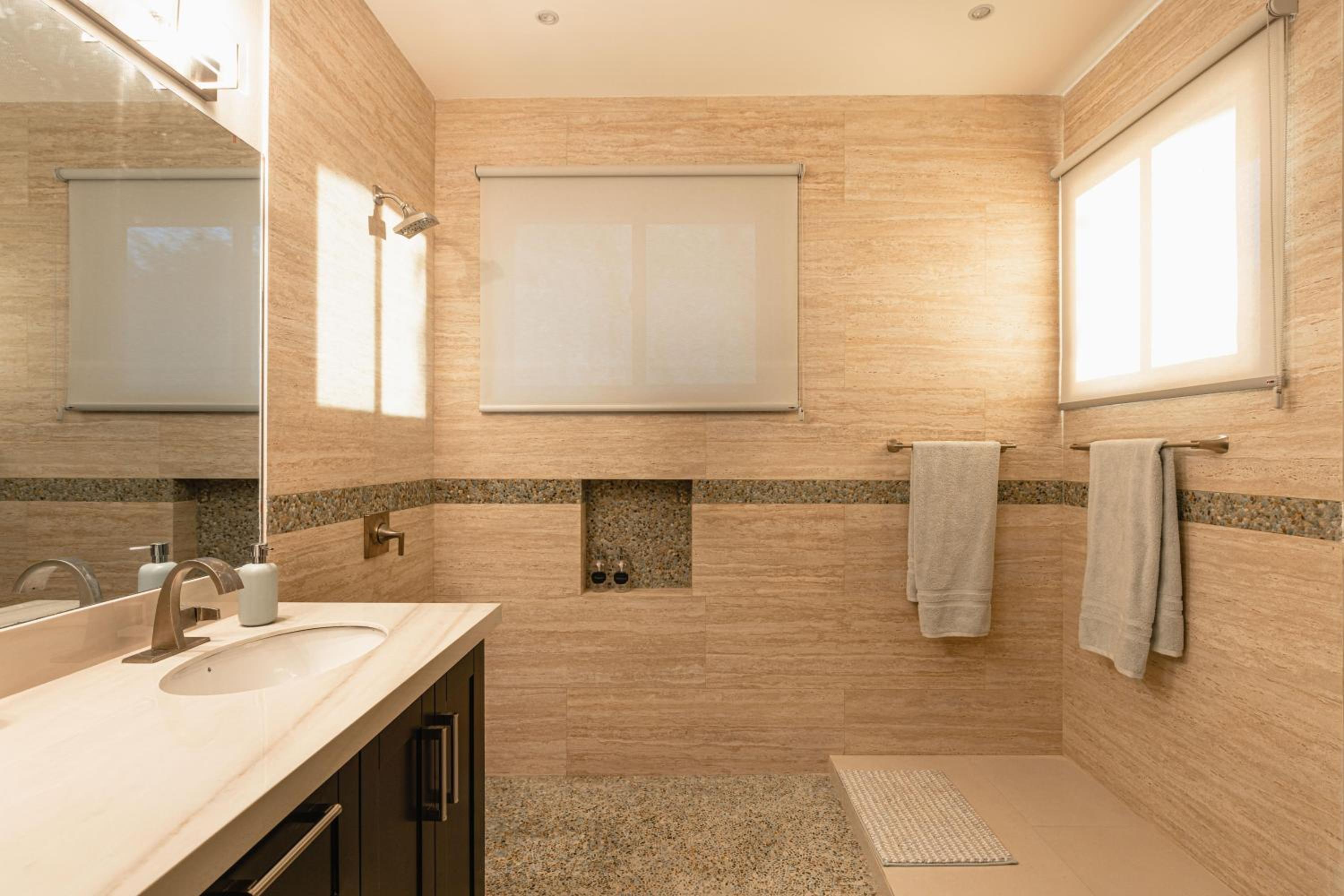 Casa De Los Sueños, Brand New Ocean View Home On 125 Acres!