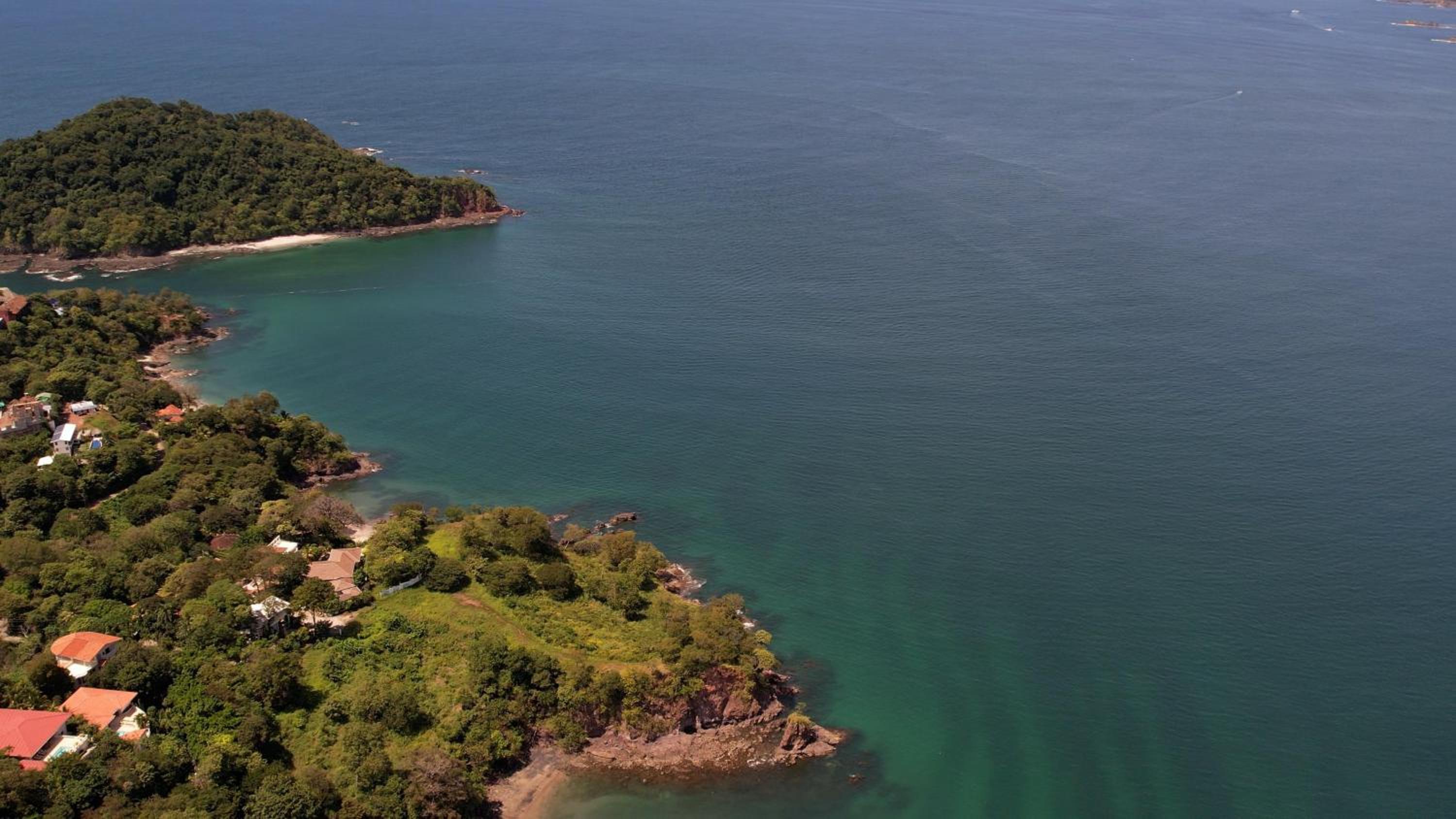 Casa De Los Sueños, Brand New Ocean View Home On 125 Acres!