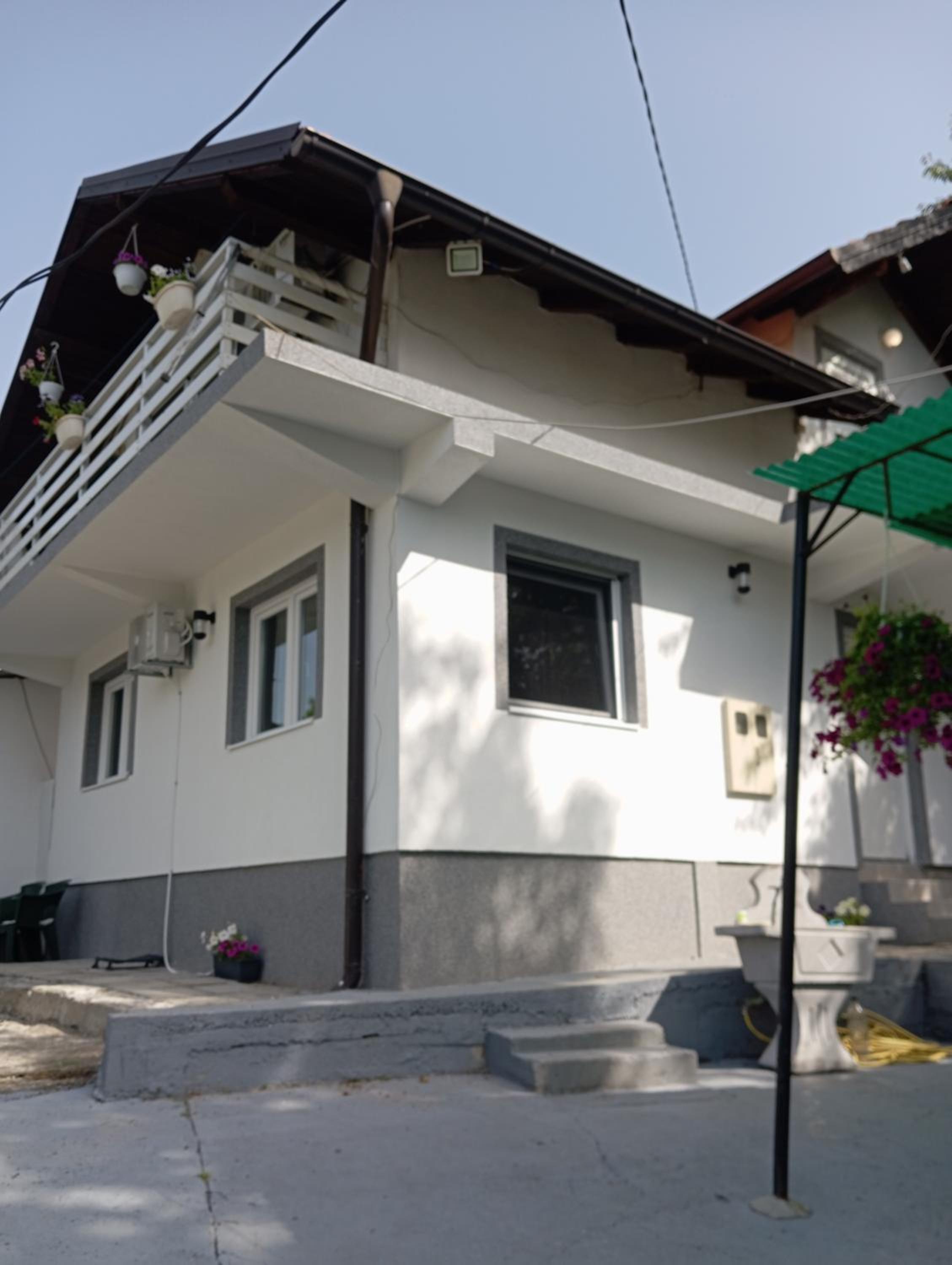 Apartman Deni