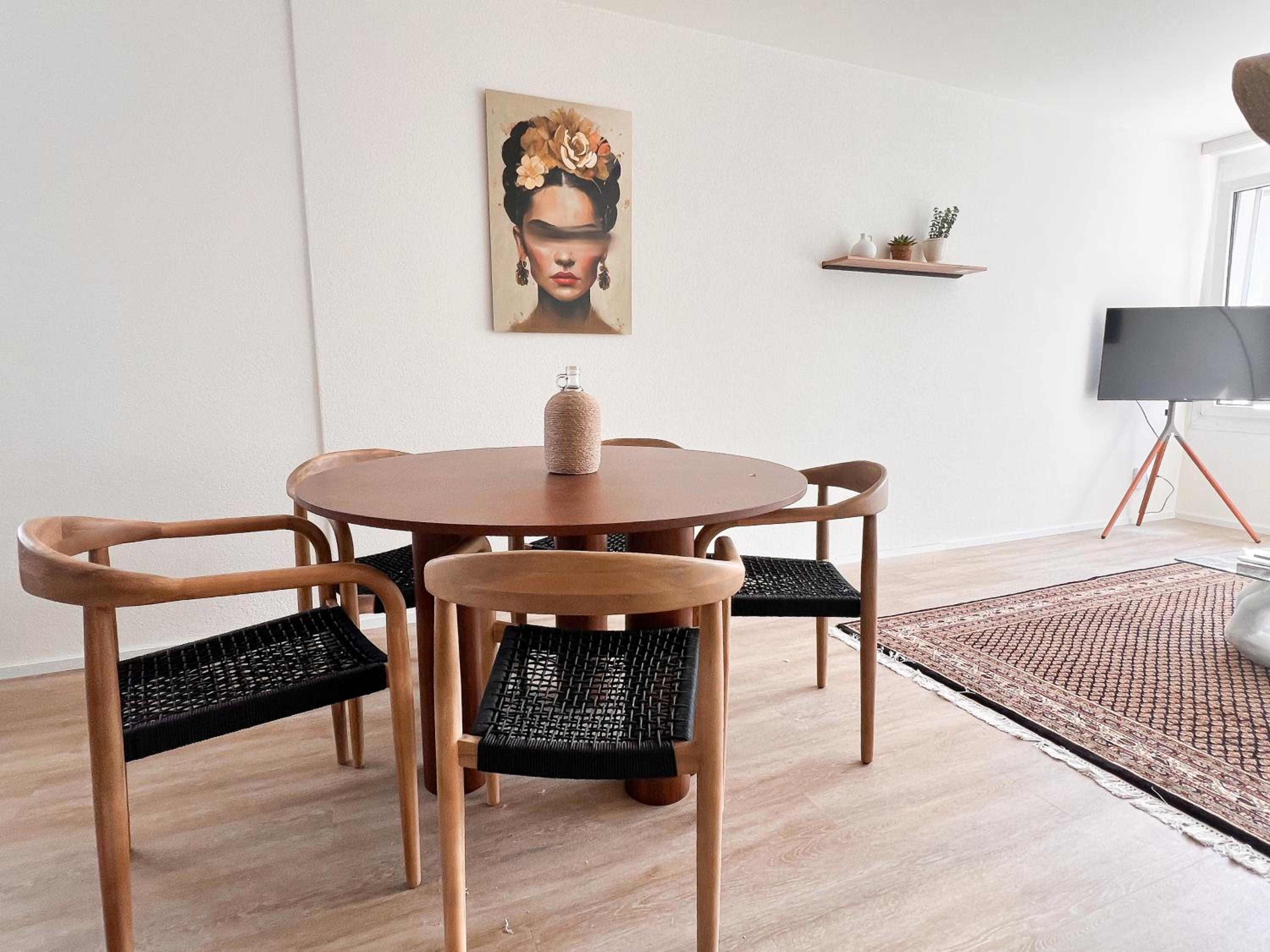 Stilvolle Wohnung in Zürich Oerlikon! -202-