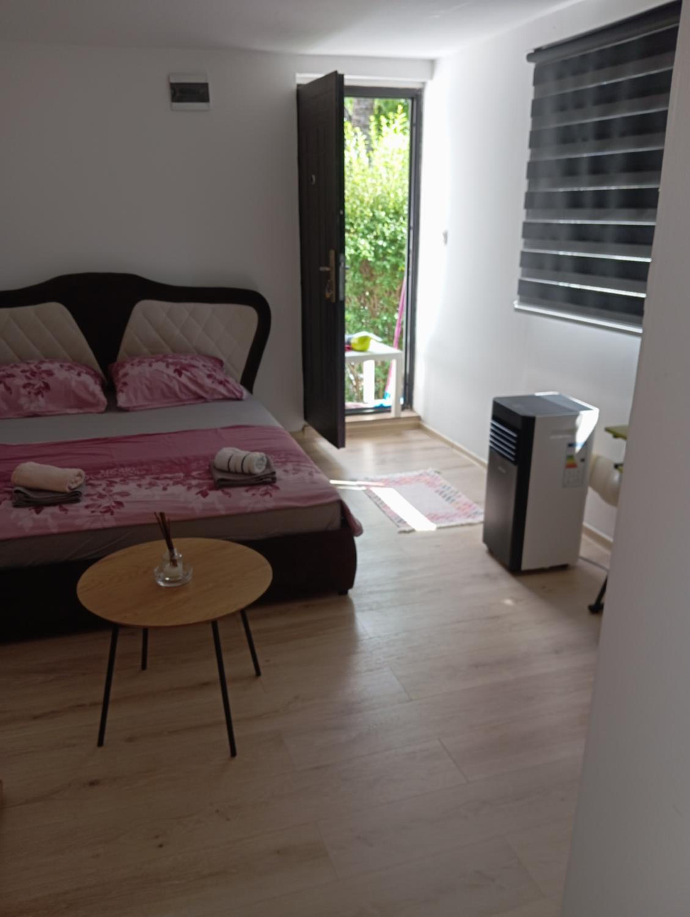 Apartman Deni